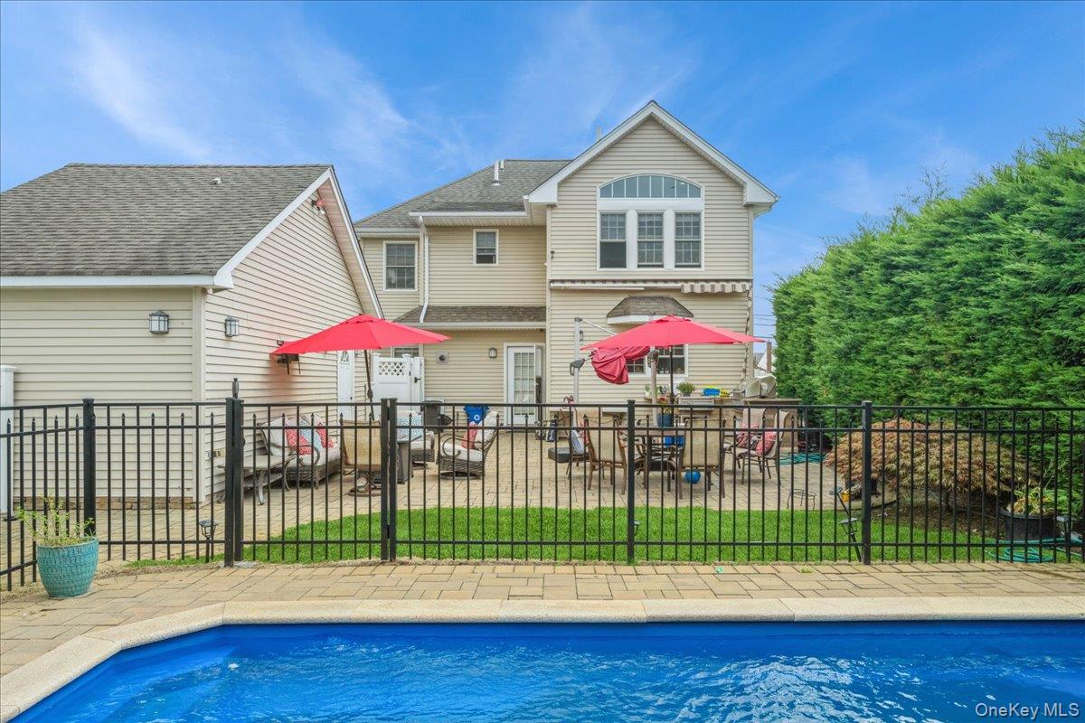 732 Sunrise Avenue, Bellmore, NY 11710