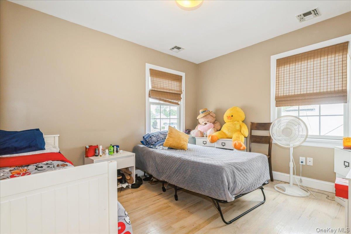 732 Sunrise Avenue, Bellmore, NY 11710