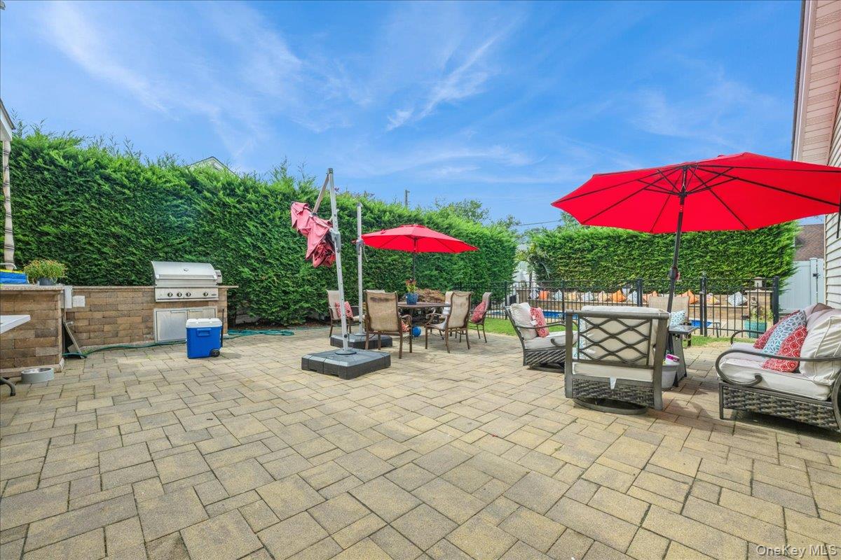 732 Sunrise Avenue, Bellmore, NY 11710