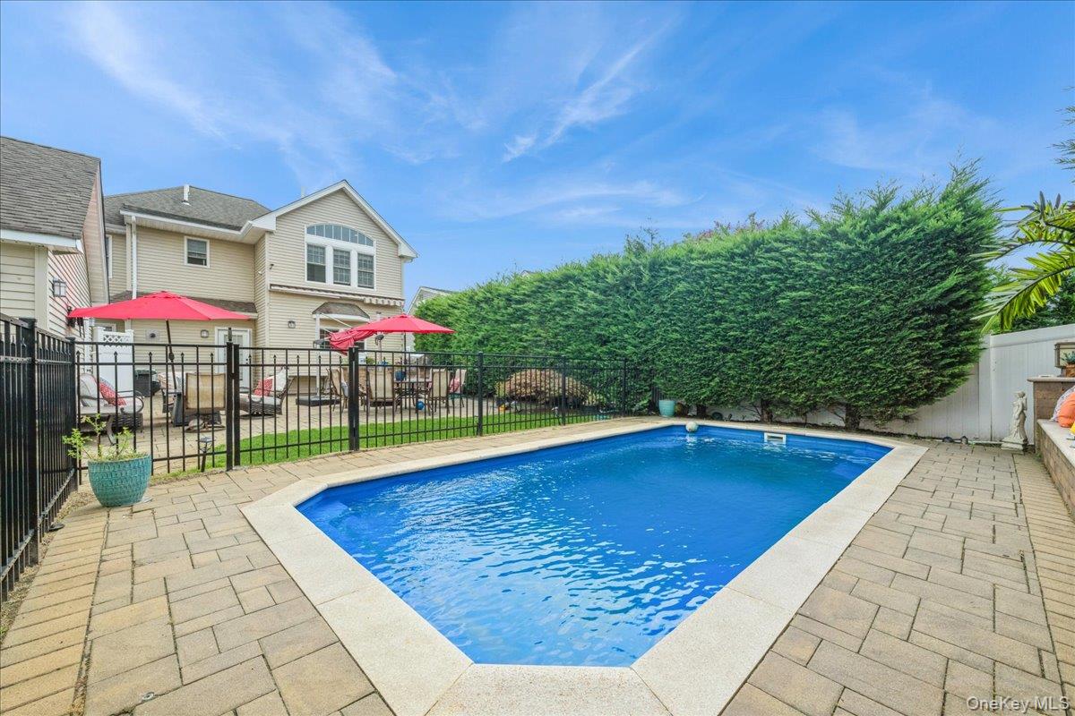 732 Sunrise Avenue, Bellmore, NY 11710