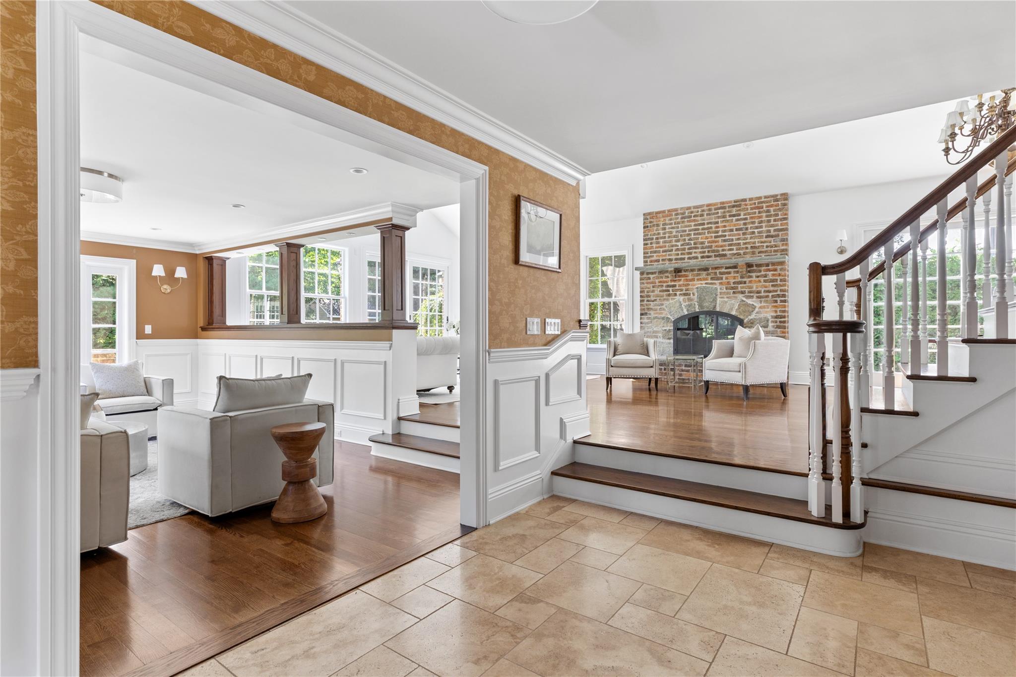 27 Hemlock Road, Manhasset, NY 11030