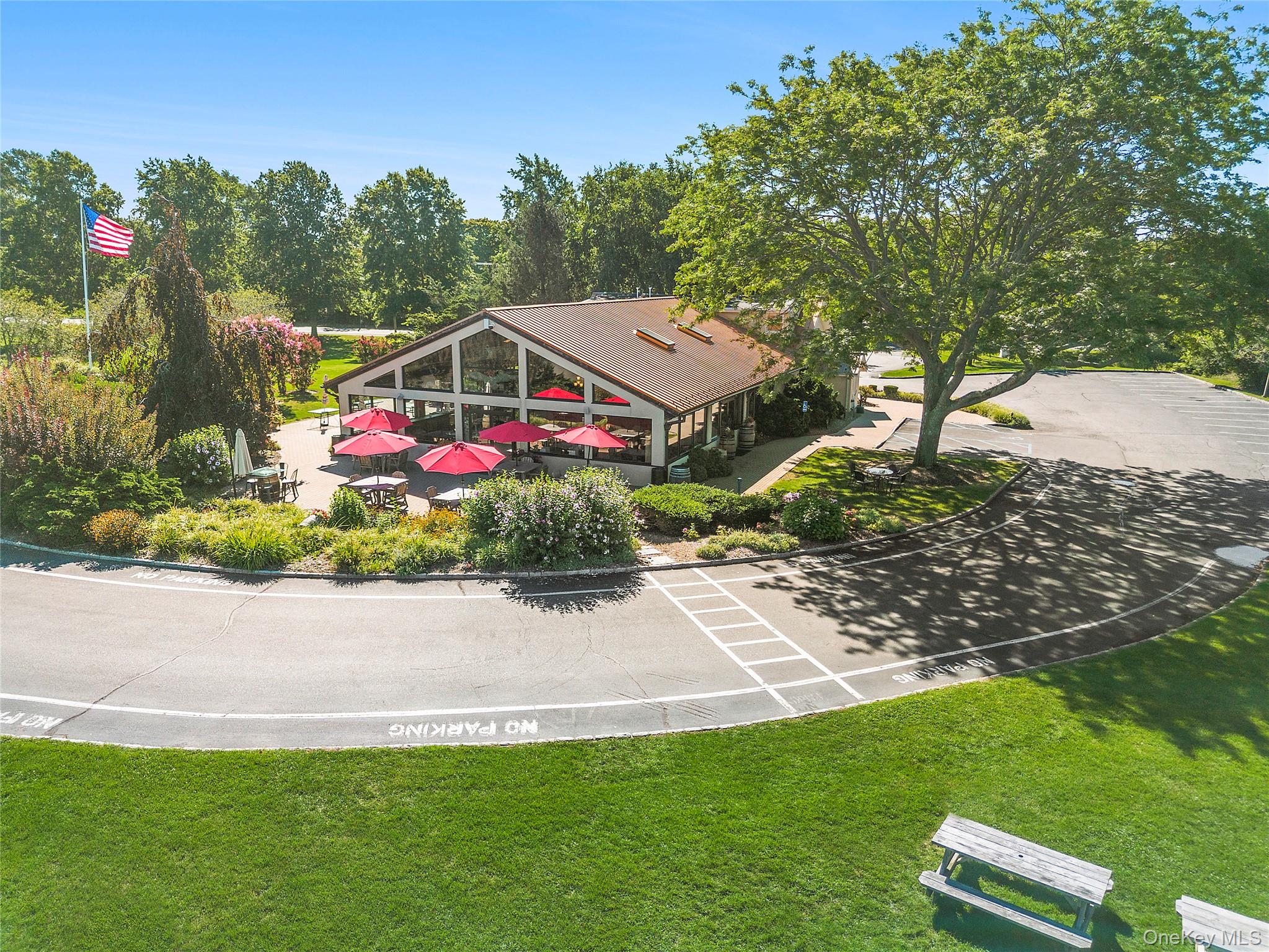 44075 Route 25, Peconic, NY 11971