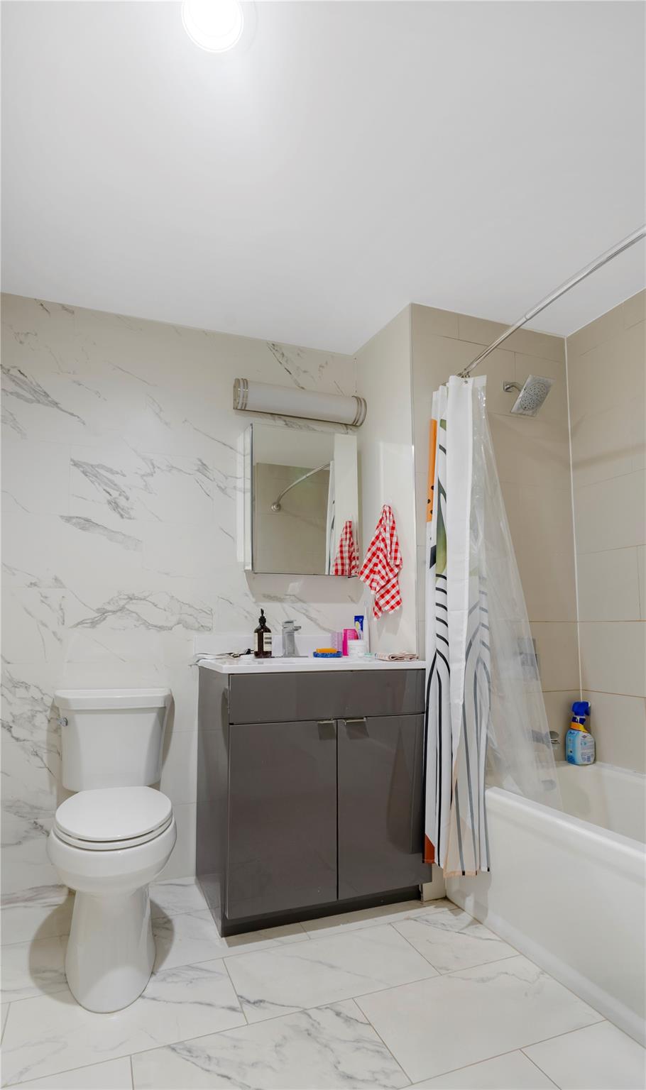 2705 41st Avenue # 5D, Long Island City, NY 11101