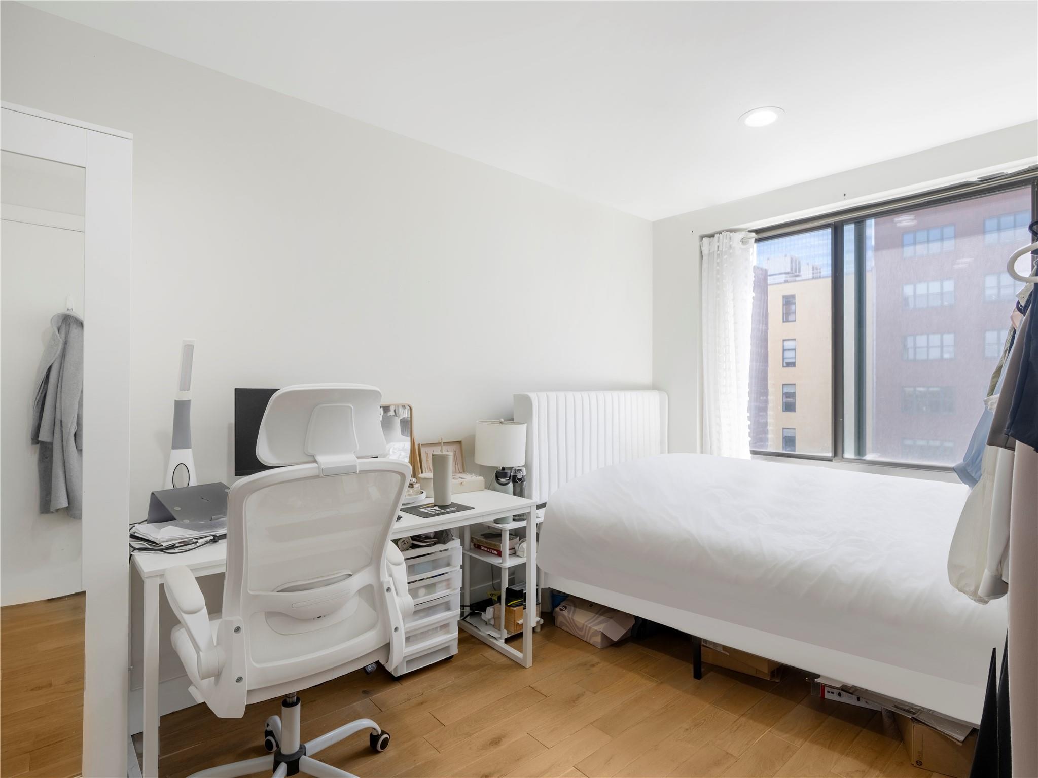 2705 41st Avenue # 5D, Long Island City, NY 11101