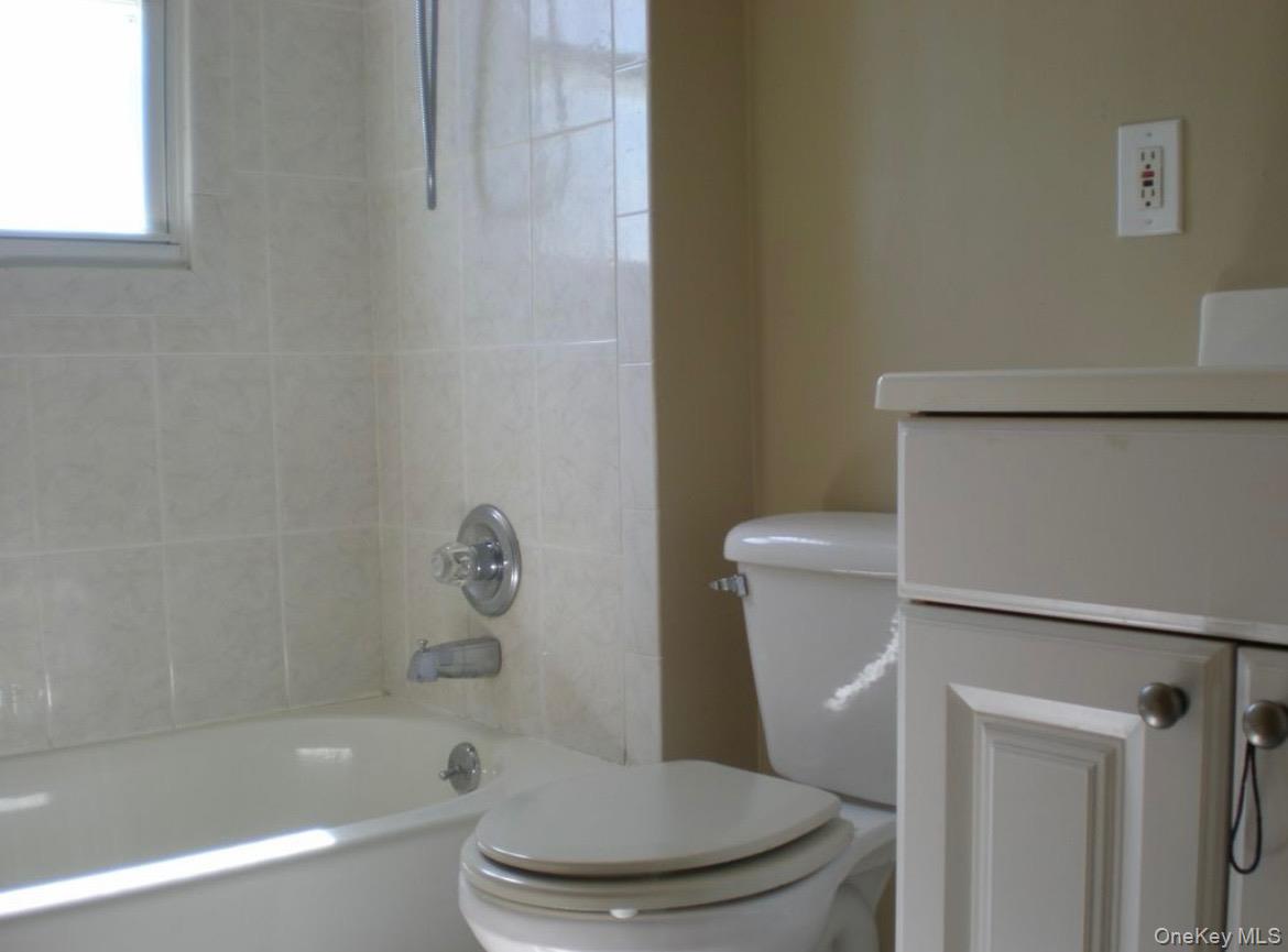 44 Jefferson Avenue, Lynbrook, NY 11563