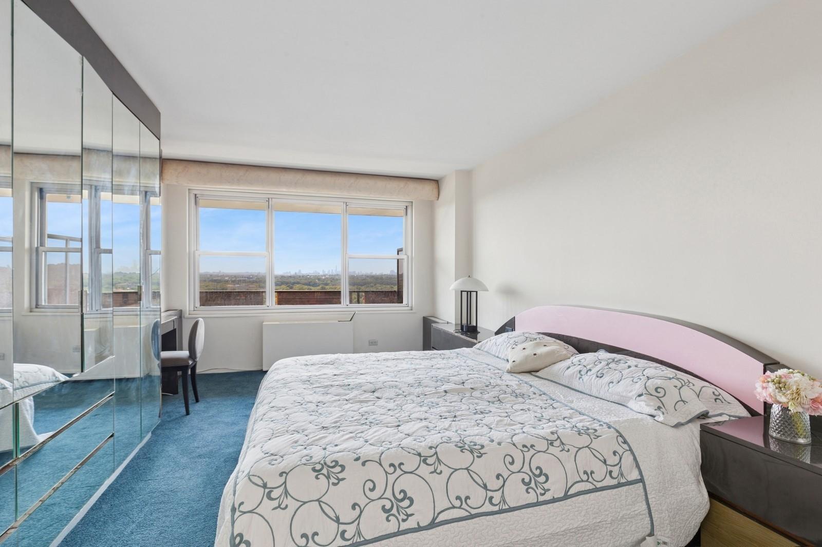 11011 Queens Boulevard # 20B, Forest Hills, NY 11375