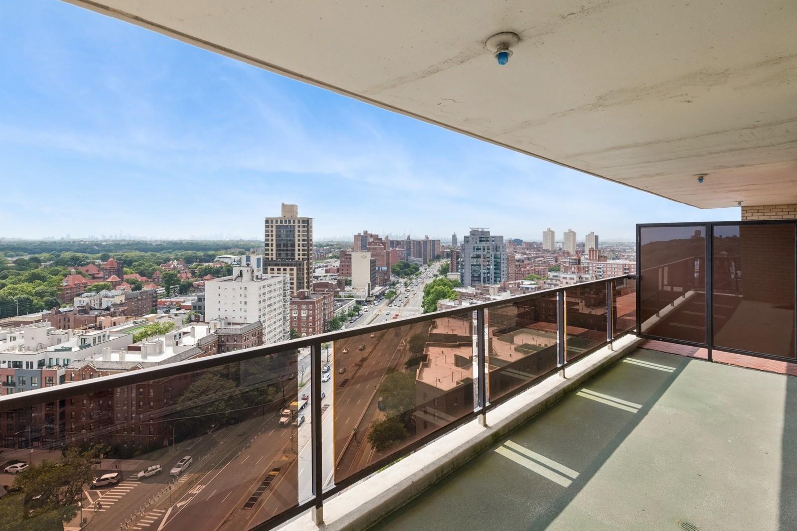 11011 Queens Boulevard # 20B, Forest Hills, NY 11375