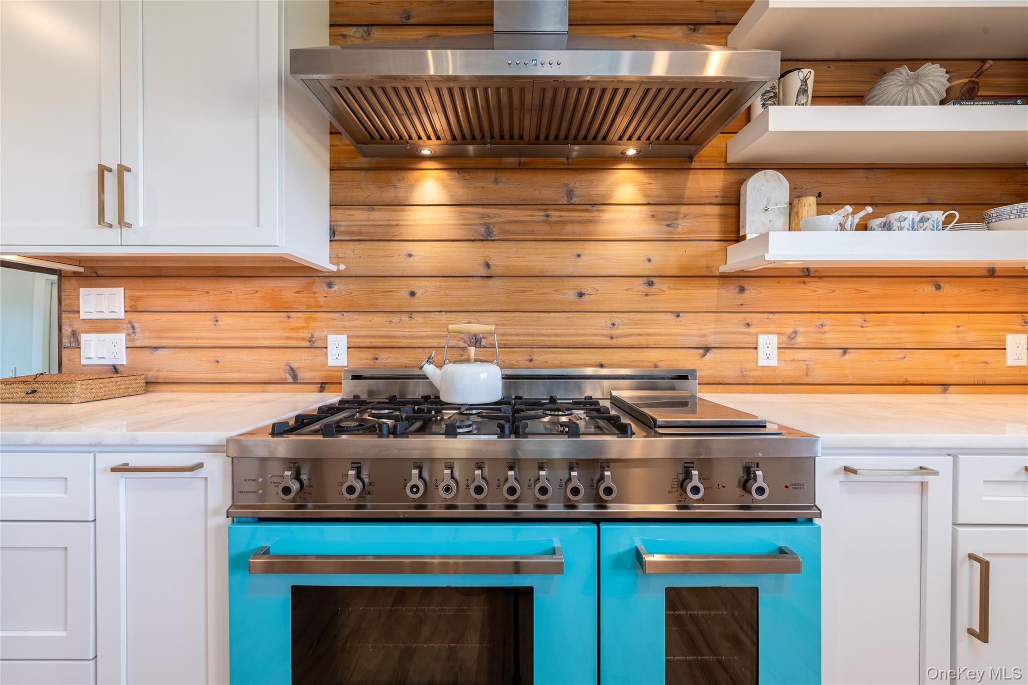 5805 Main Bayview Road, Southold, NY 11971