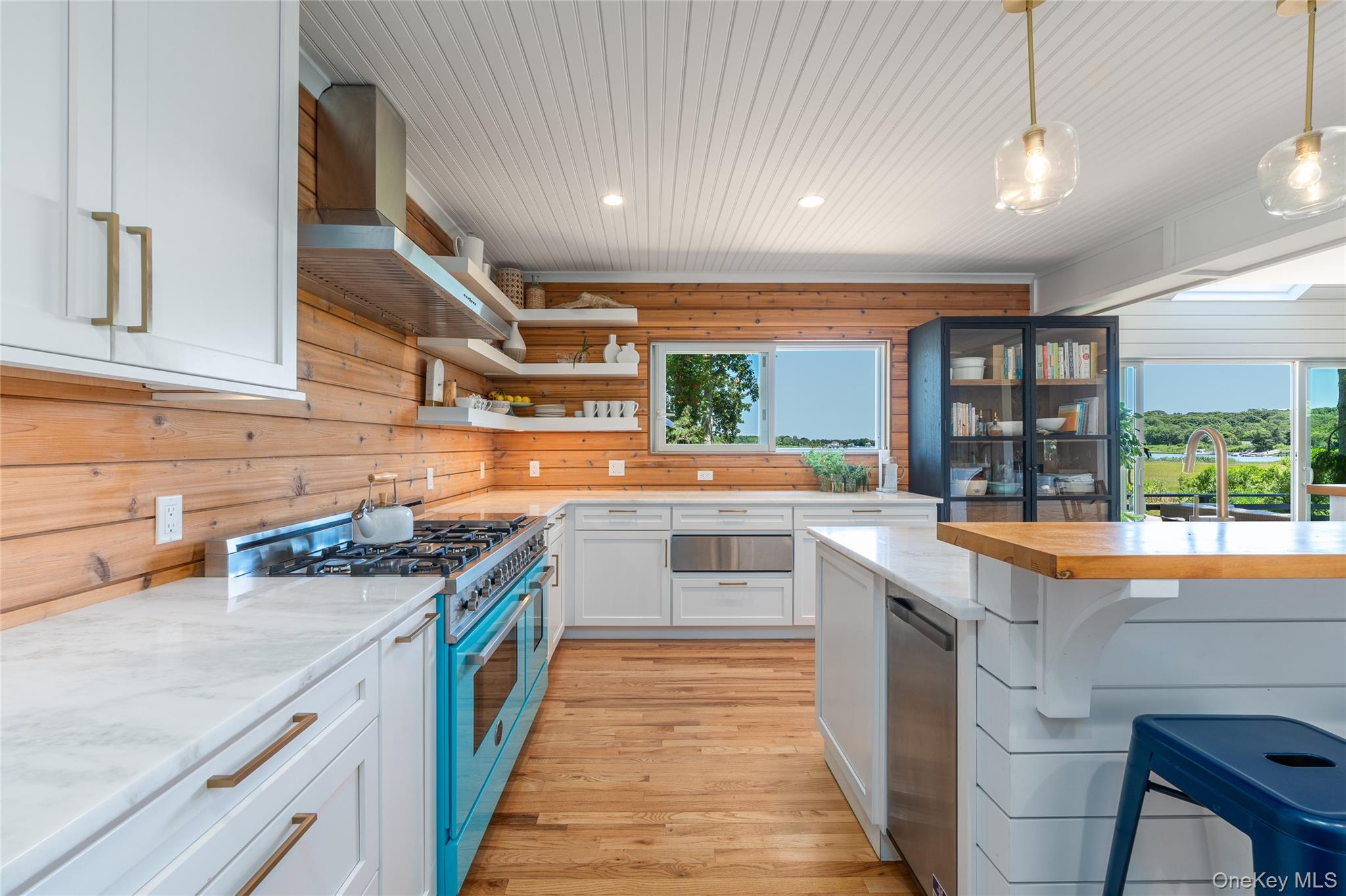 5805 Main Bayview Road, Southold, NY 11971