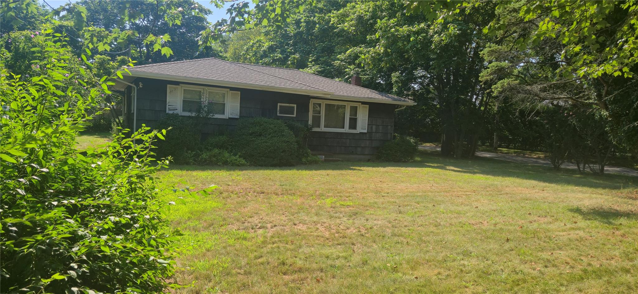 129 David Whites Lane, Southampton, NY 11968