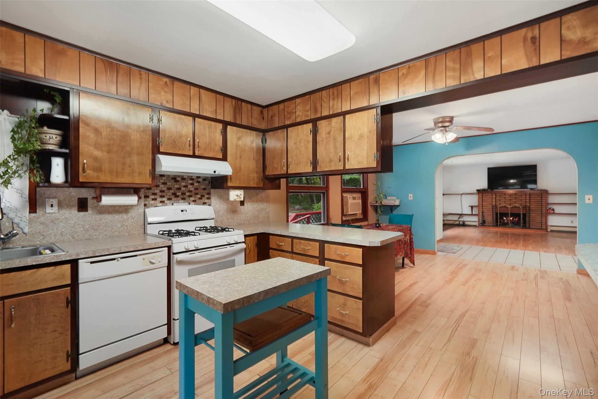 221 White Pond Road, Stormville, NY 12582