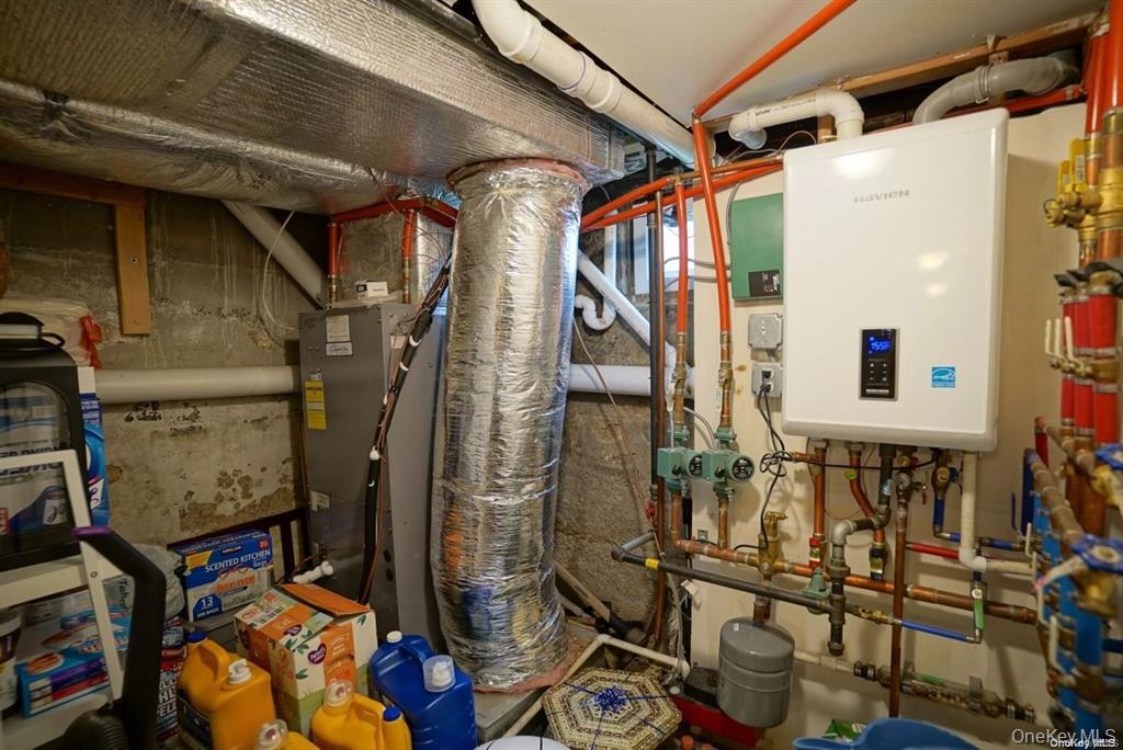 2382 Jefferson Street, East Meadow, NY 11554