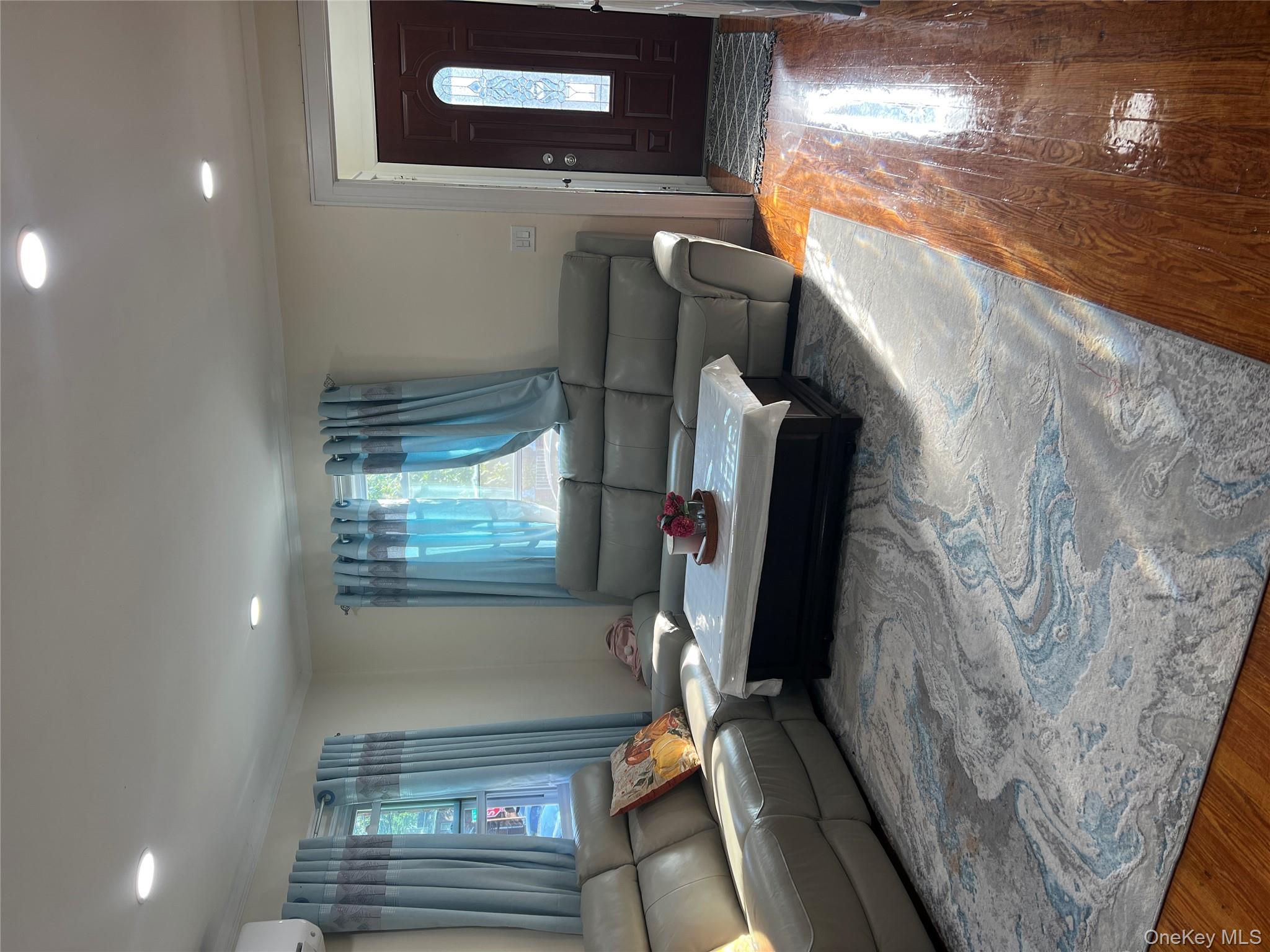 11608 196th Street, Saint Albans, NY 11412