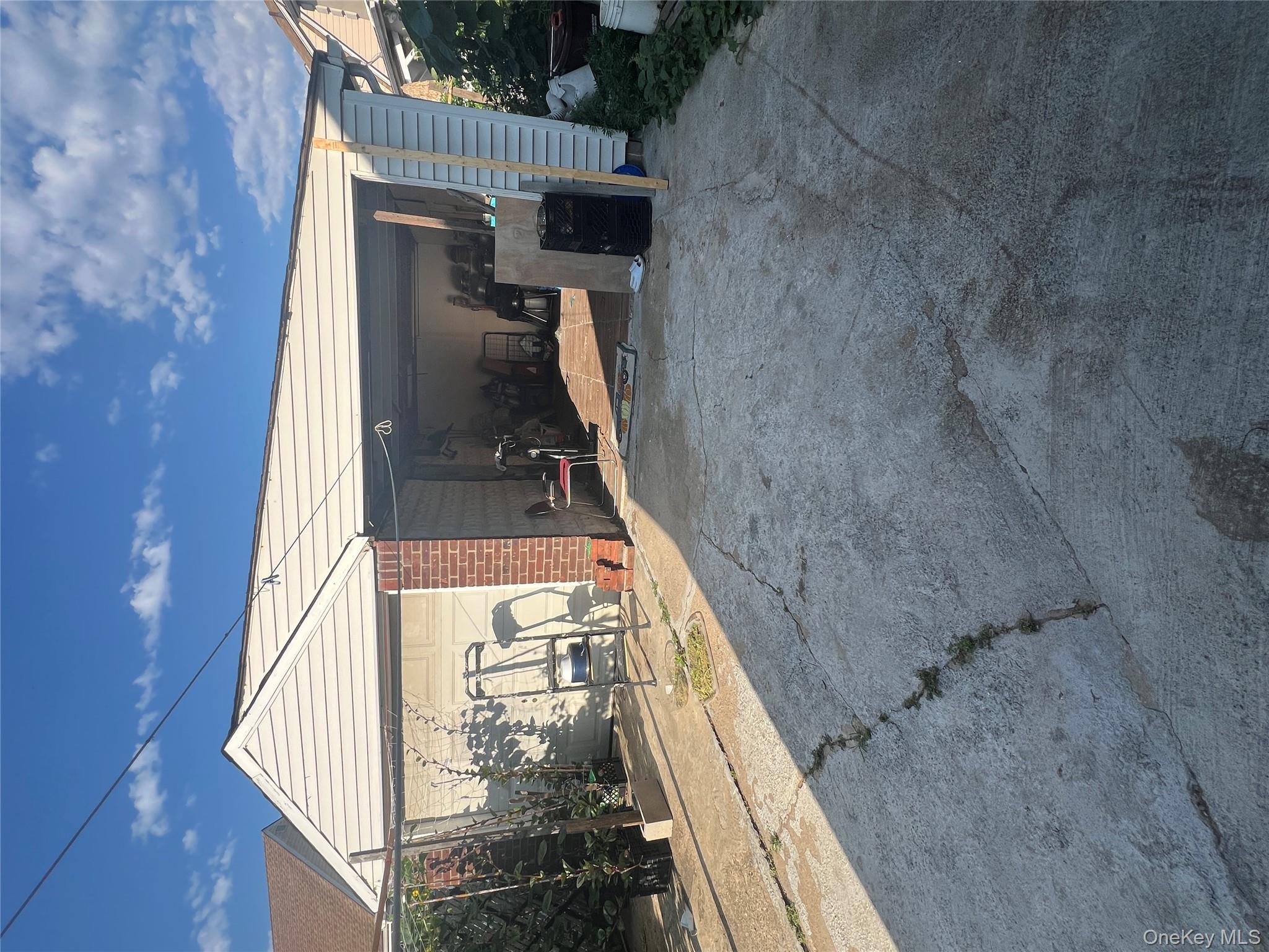 11608 196th Street, Saint Albans, NY 11412