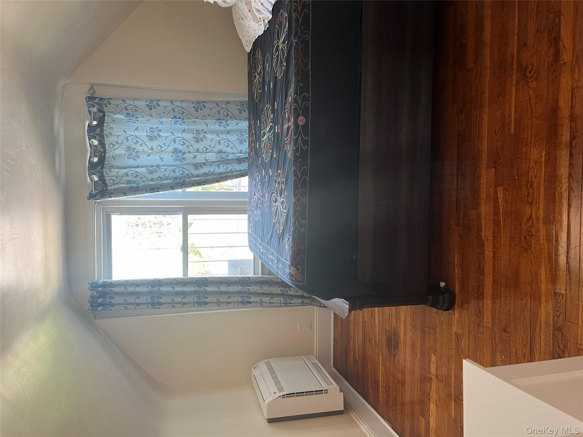 11608 196th Street, Saint Albans, NY 11412