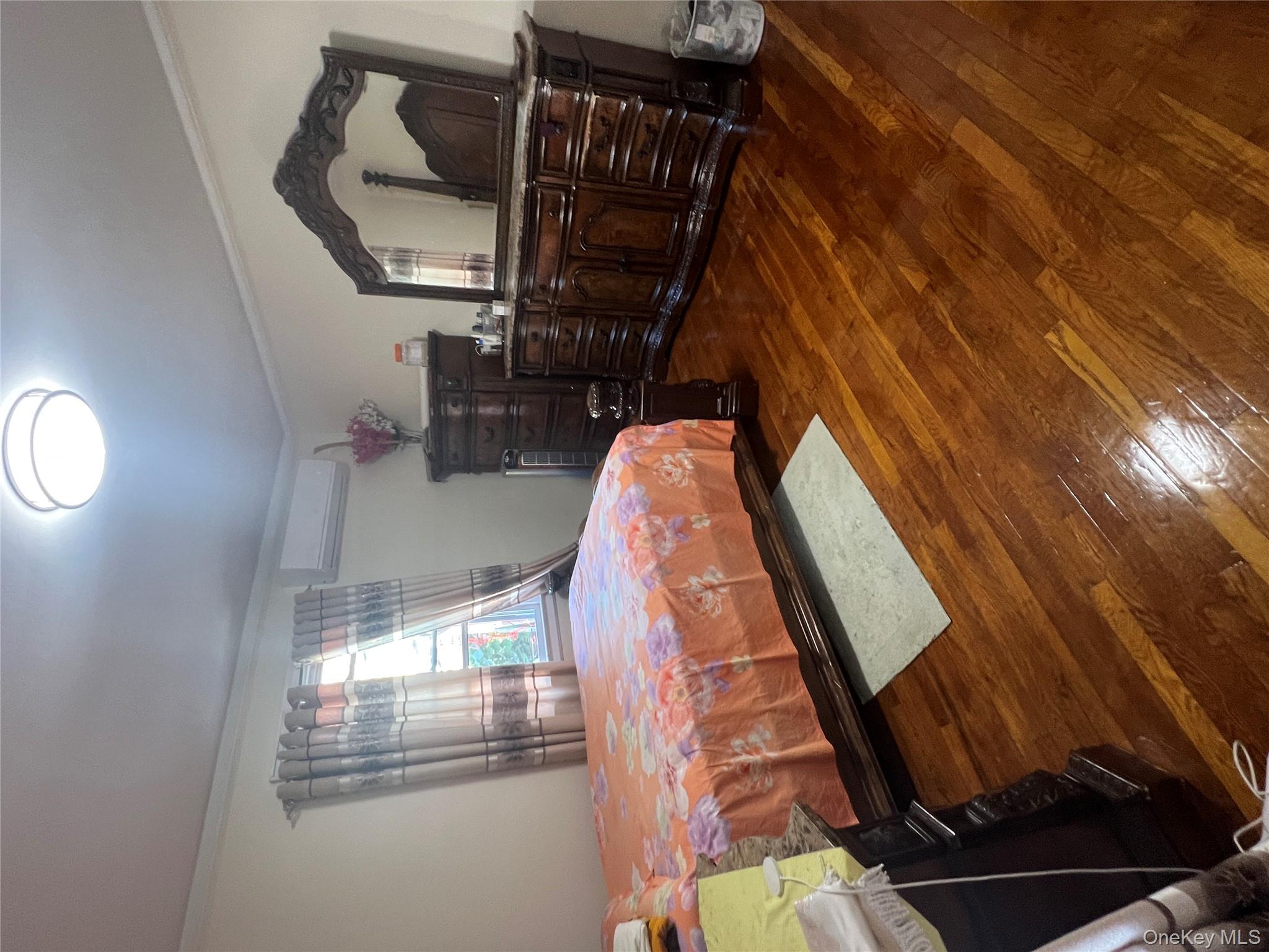 11608 196th Street, Saint Albans, NY 11412