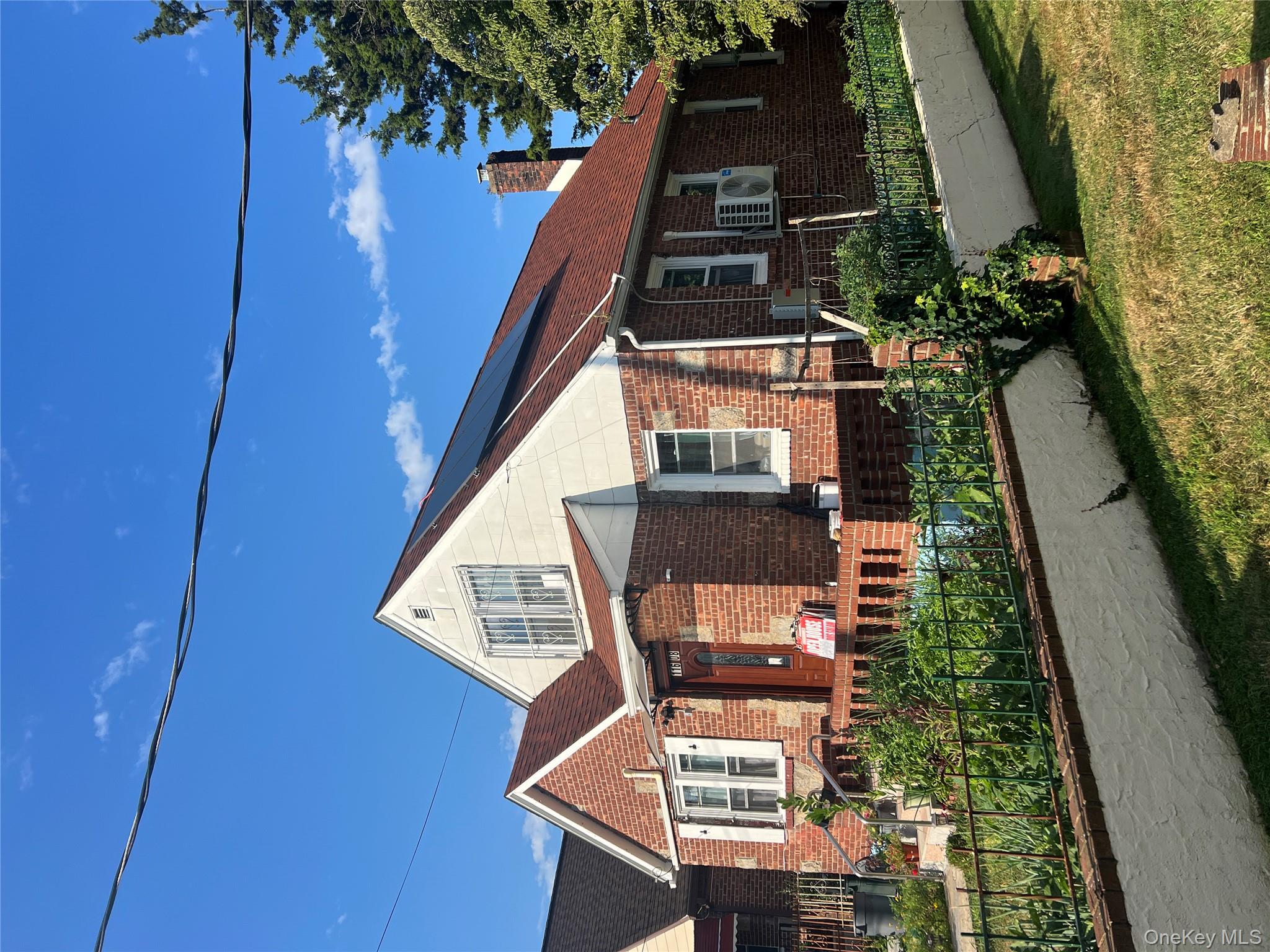 11608 196th Street, Saint Albans, NY 11412