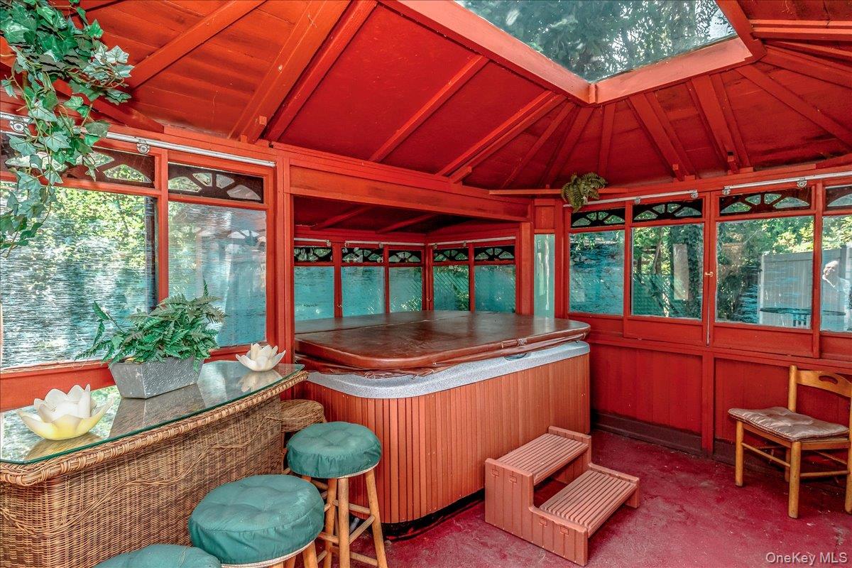 66 Rosalie Court, East Meadow, NY 11554