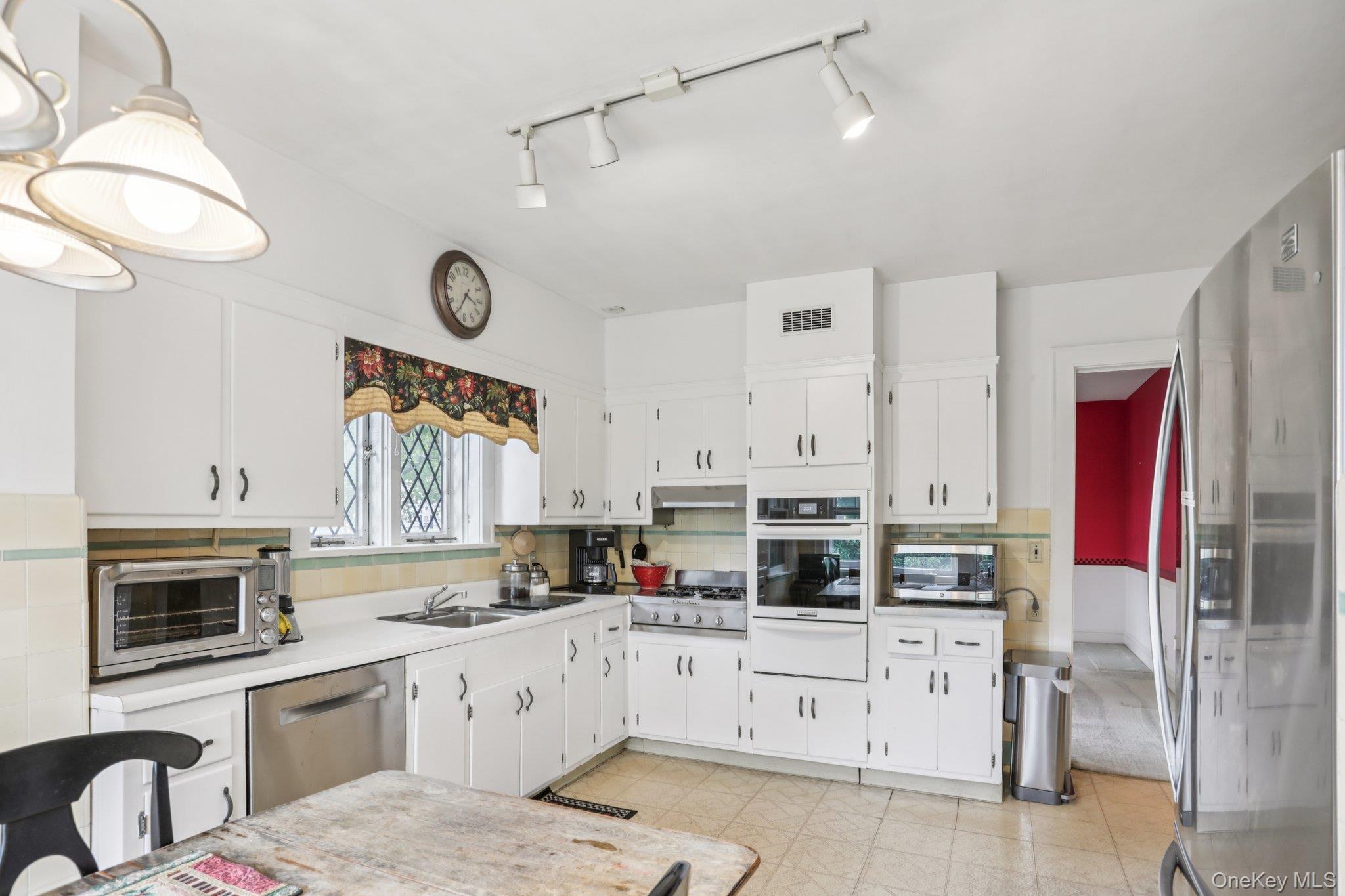 11 Corley Street, Yonkers, NY 10701