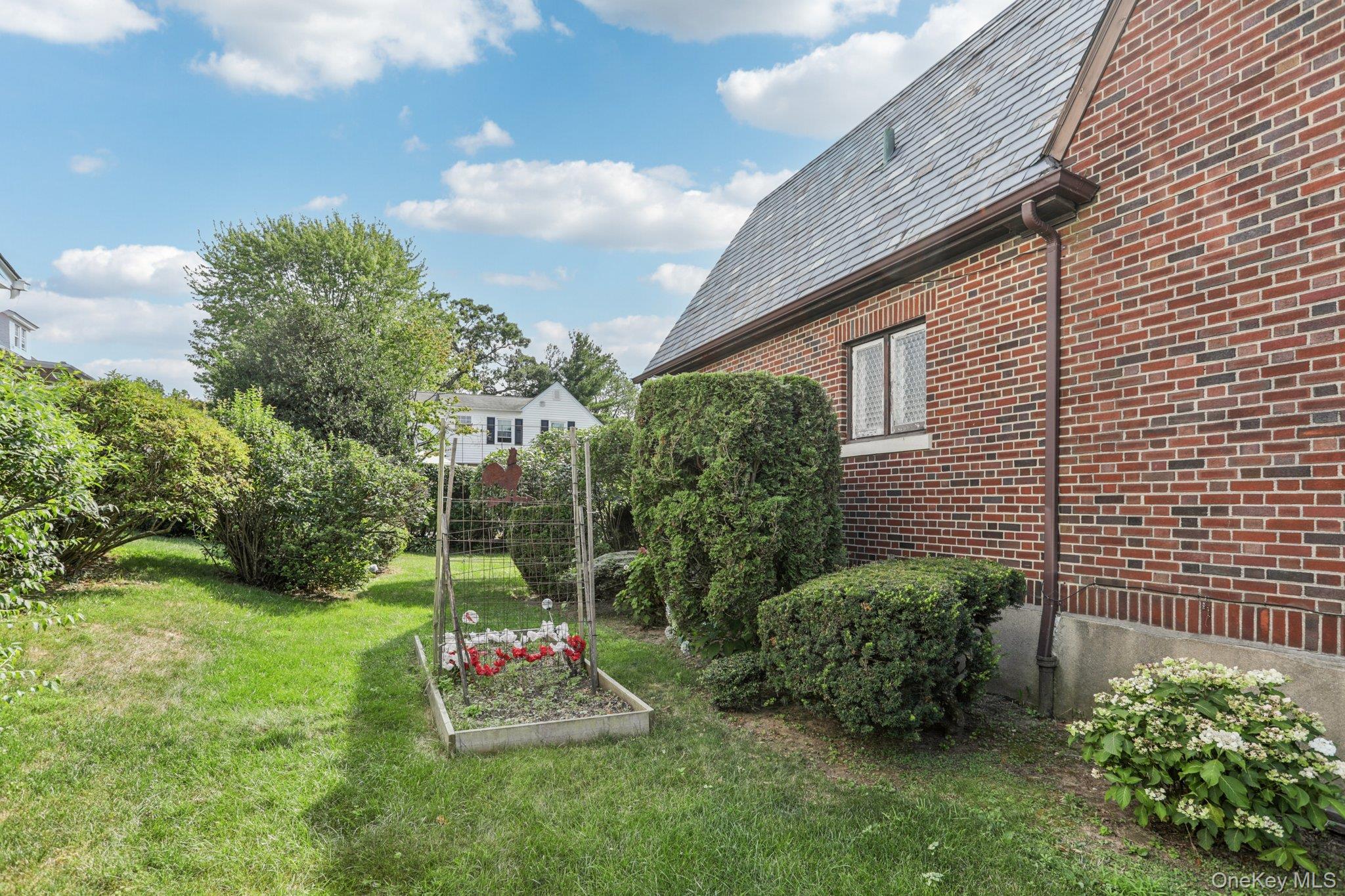 11 Corley Street, Yonkers, NY 10701