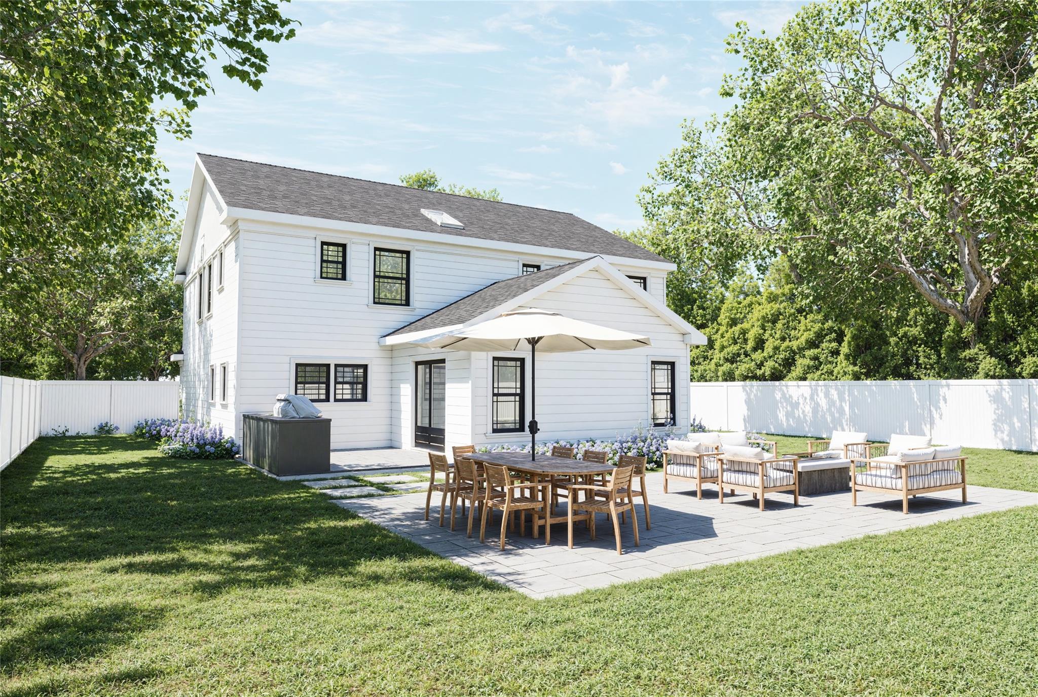 41 Preston Lane, Syosset, NY 11791