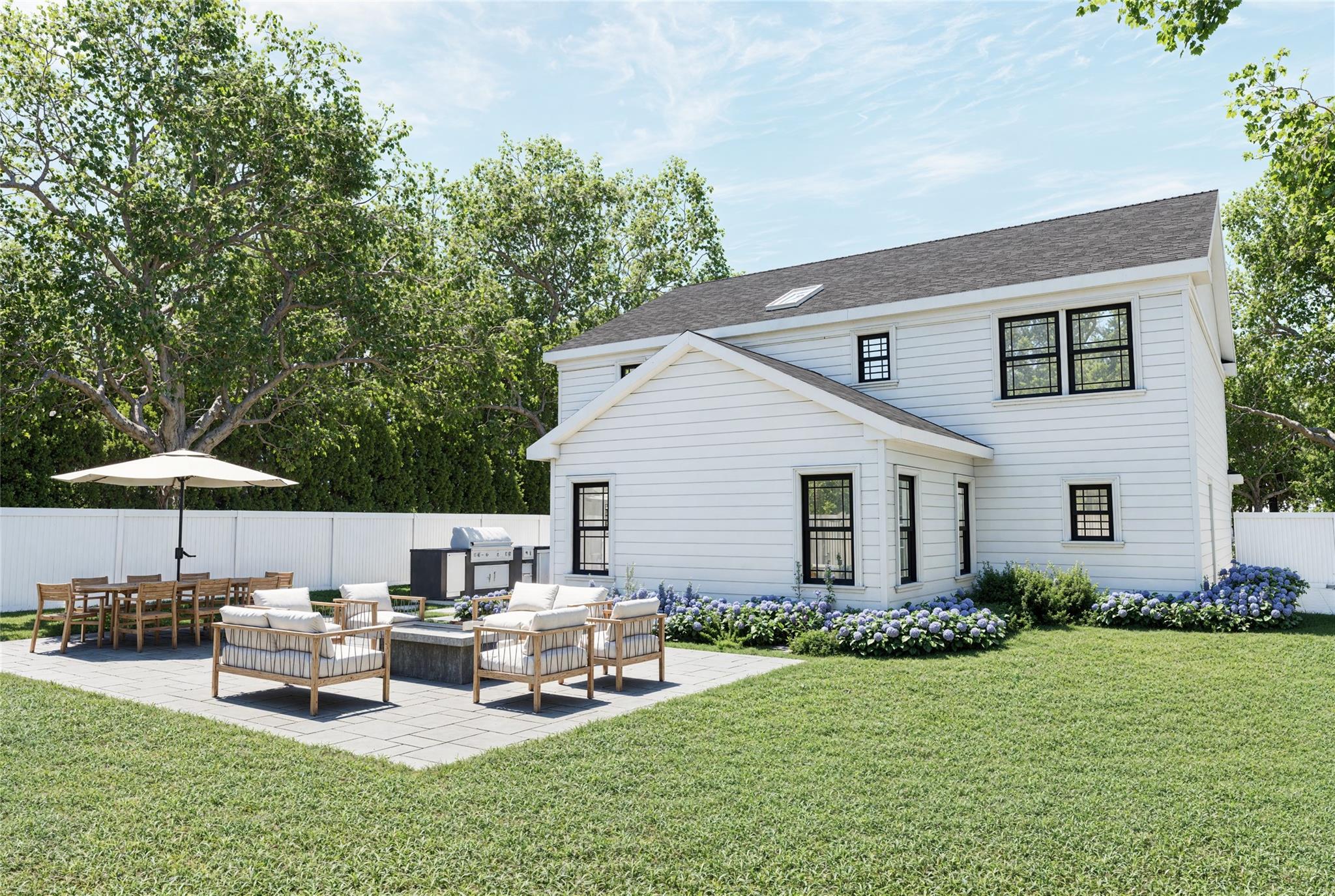 41 Preston Lane, Syosset, NY 11791