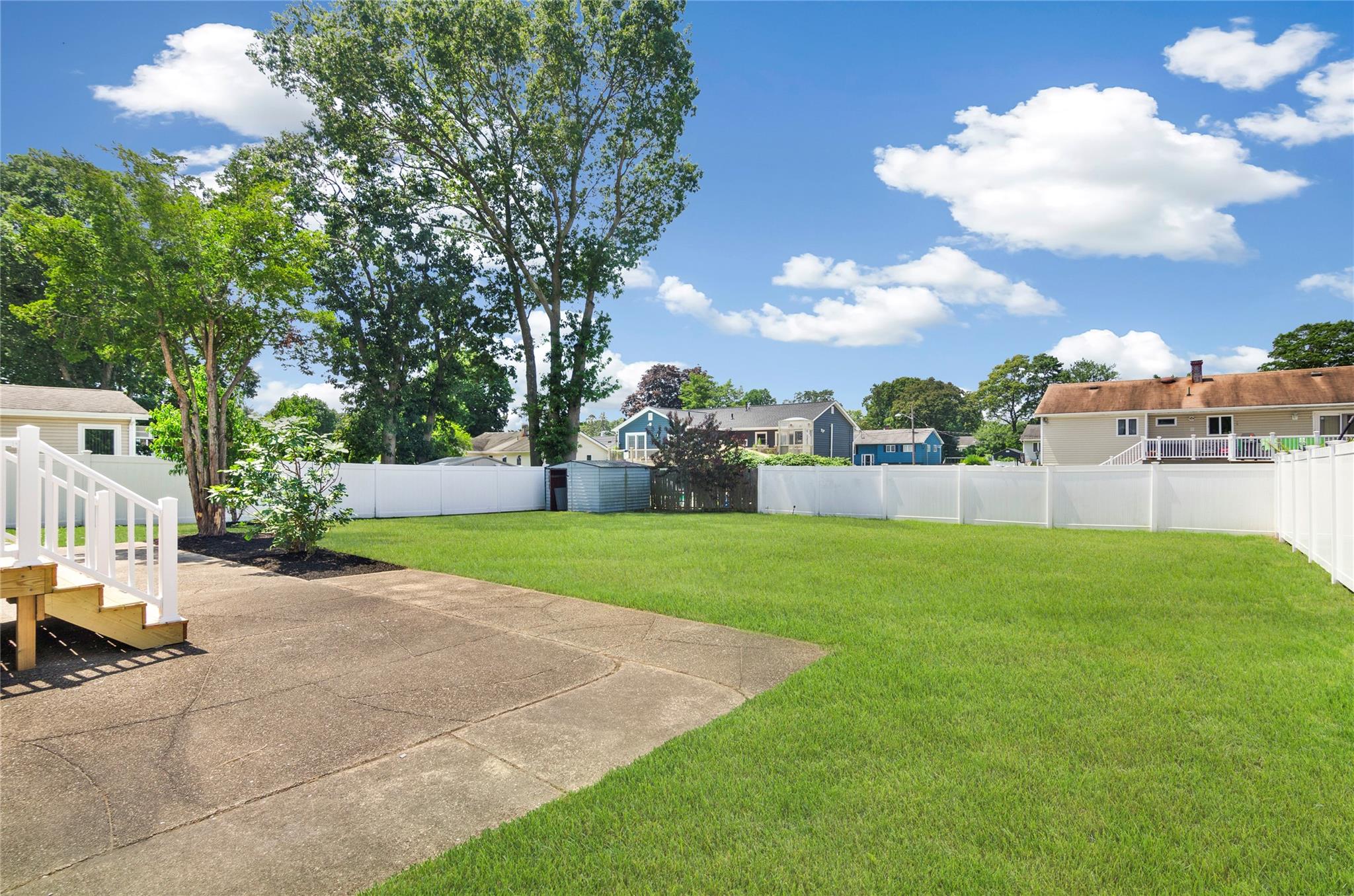 498 Belmore Avenue, East Islip, NY 11752