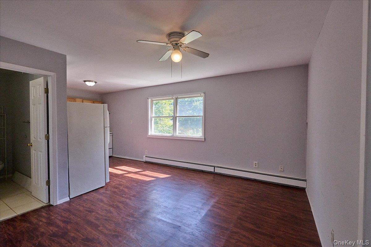 18 Sugarbush Lane, Coram, NY 11727