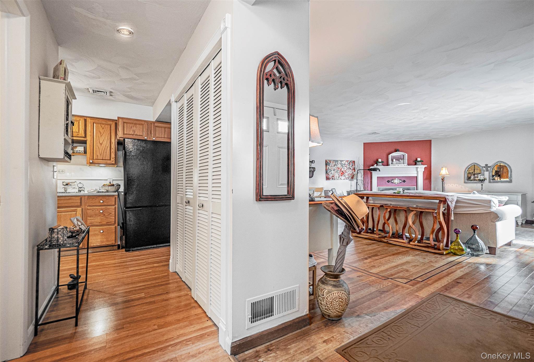 66 Laudaten Way, Warwick, NY 10990