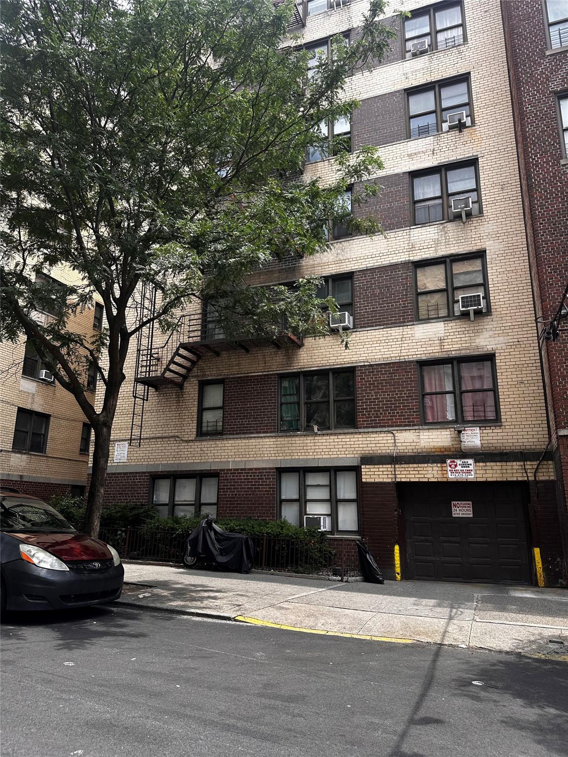 2640 Marion Avenue # 4E, Bronx, NY 10458