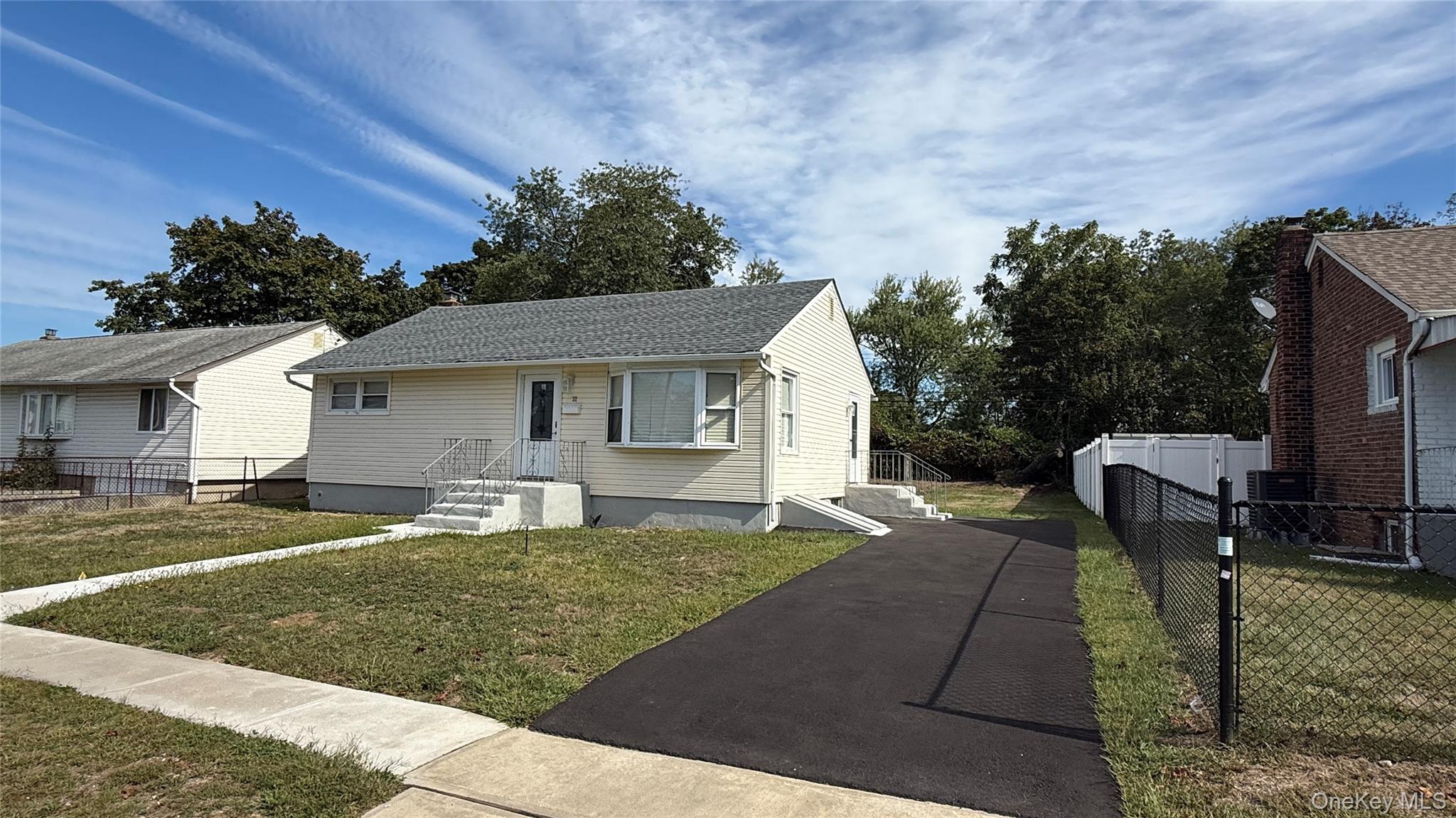 32 Penndale Drive, Amityville, NY 11701