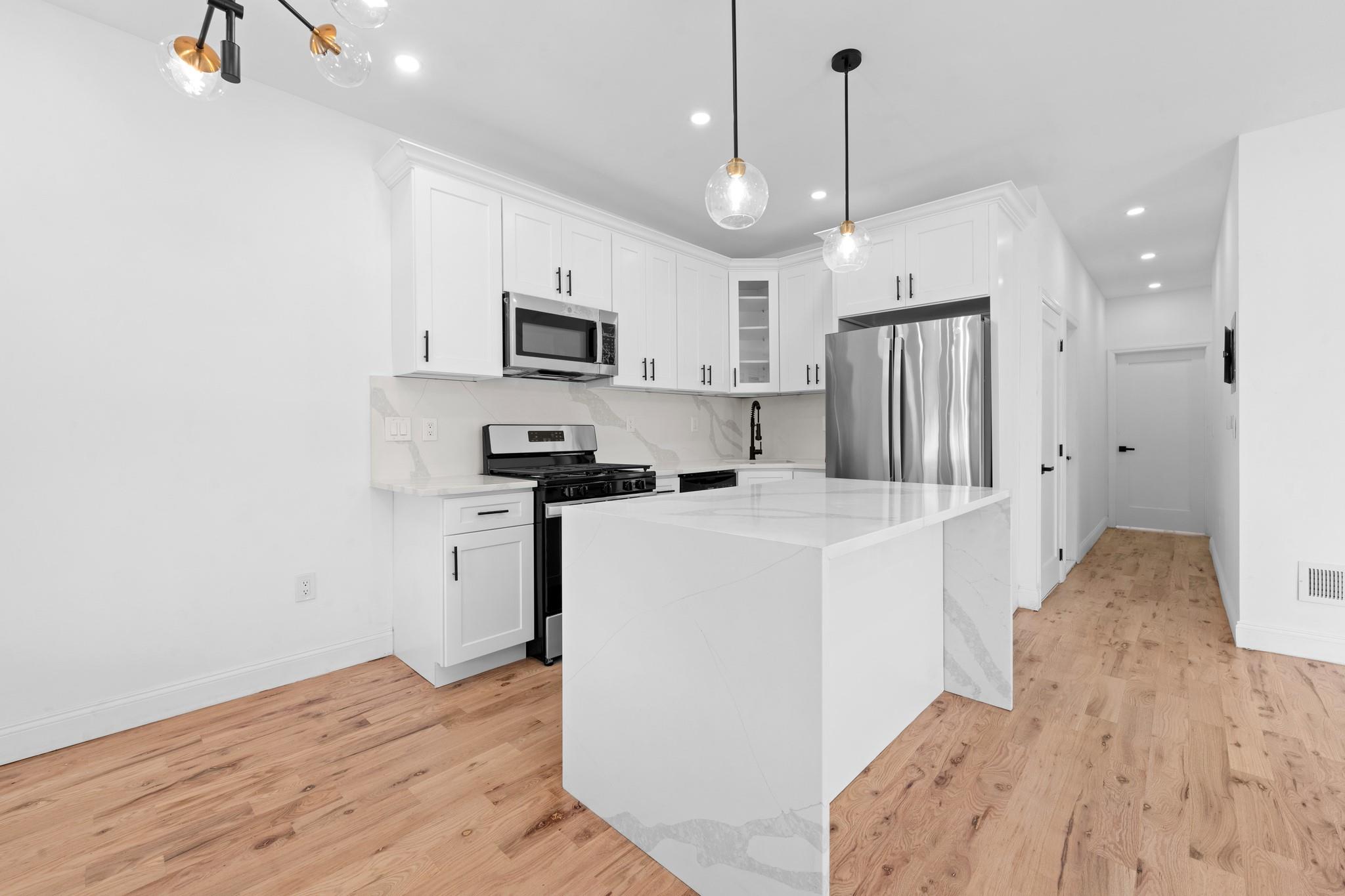 663 E 92nd Street, Brooklyn, NY 11236