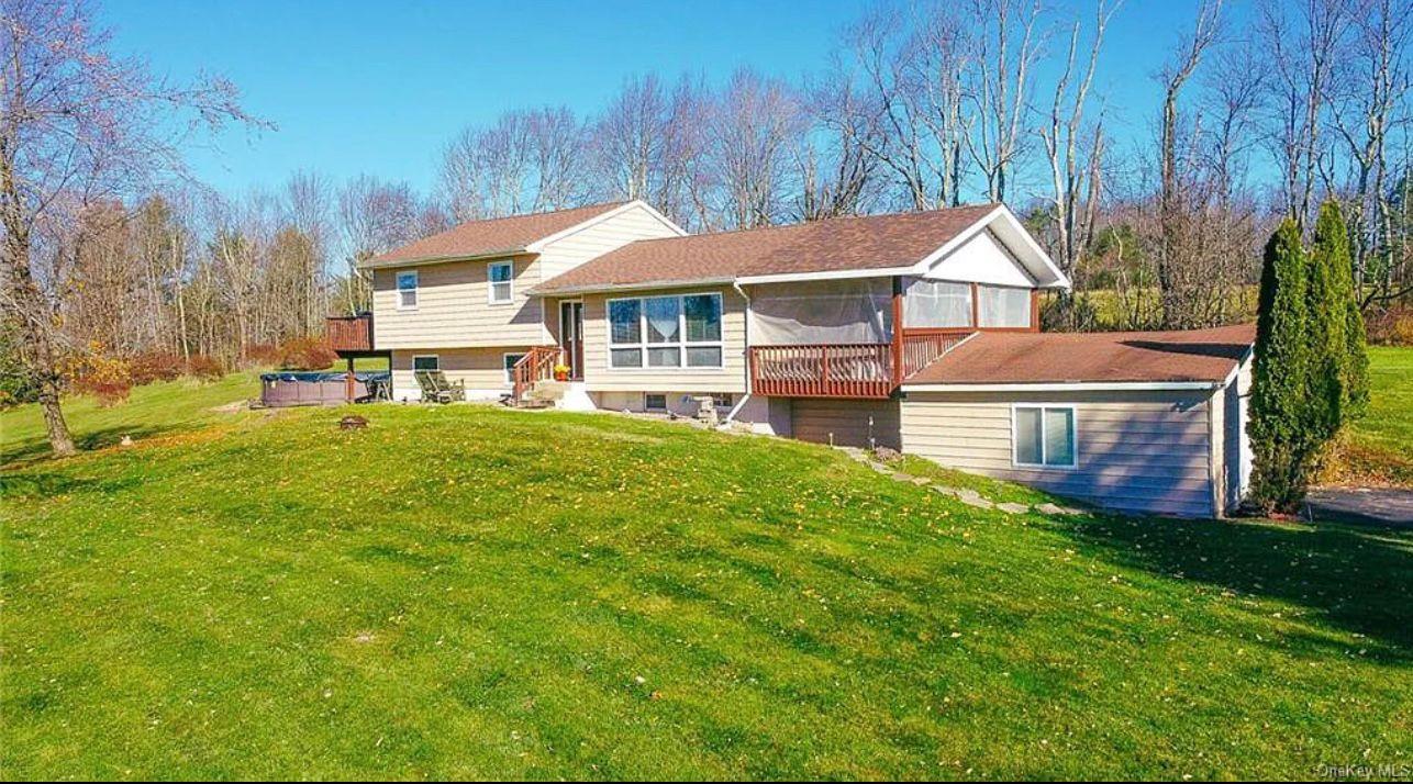 203 Budd Road, Woodbourne, NY 12788