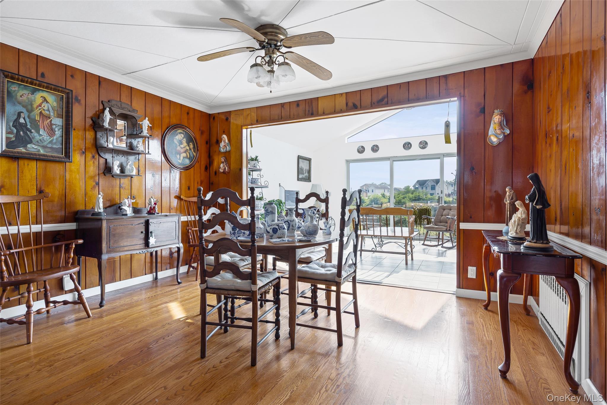 2436 Hempstead Lane, Wantagh, NY 11793