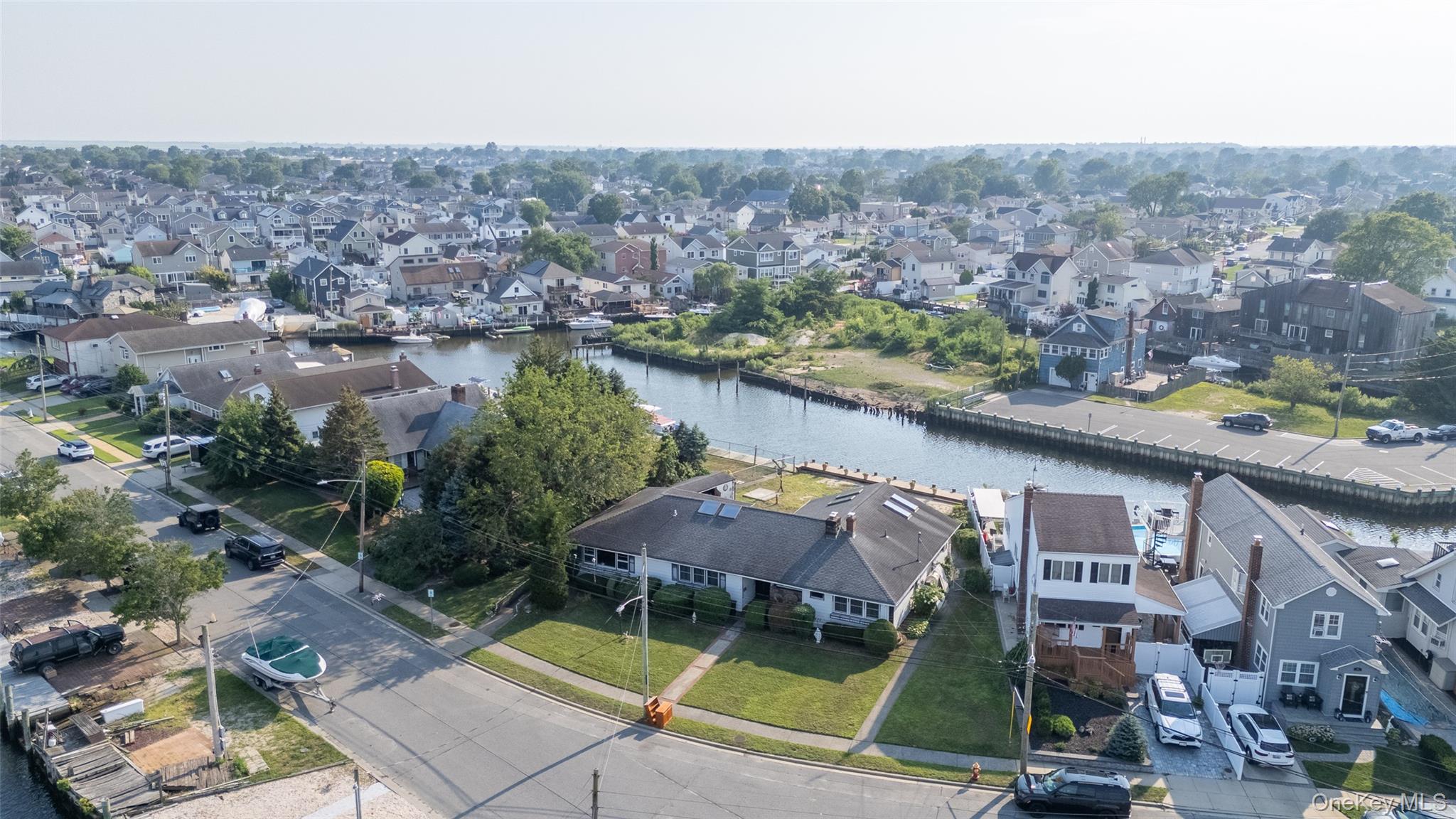 2436 Hempstead Lane, Wantagh, NY 11793