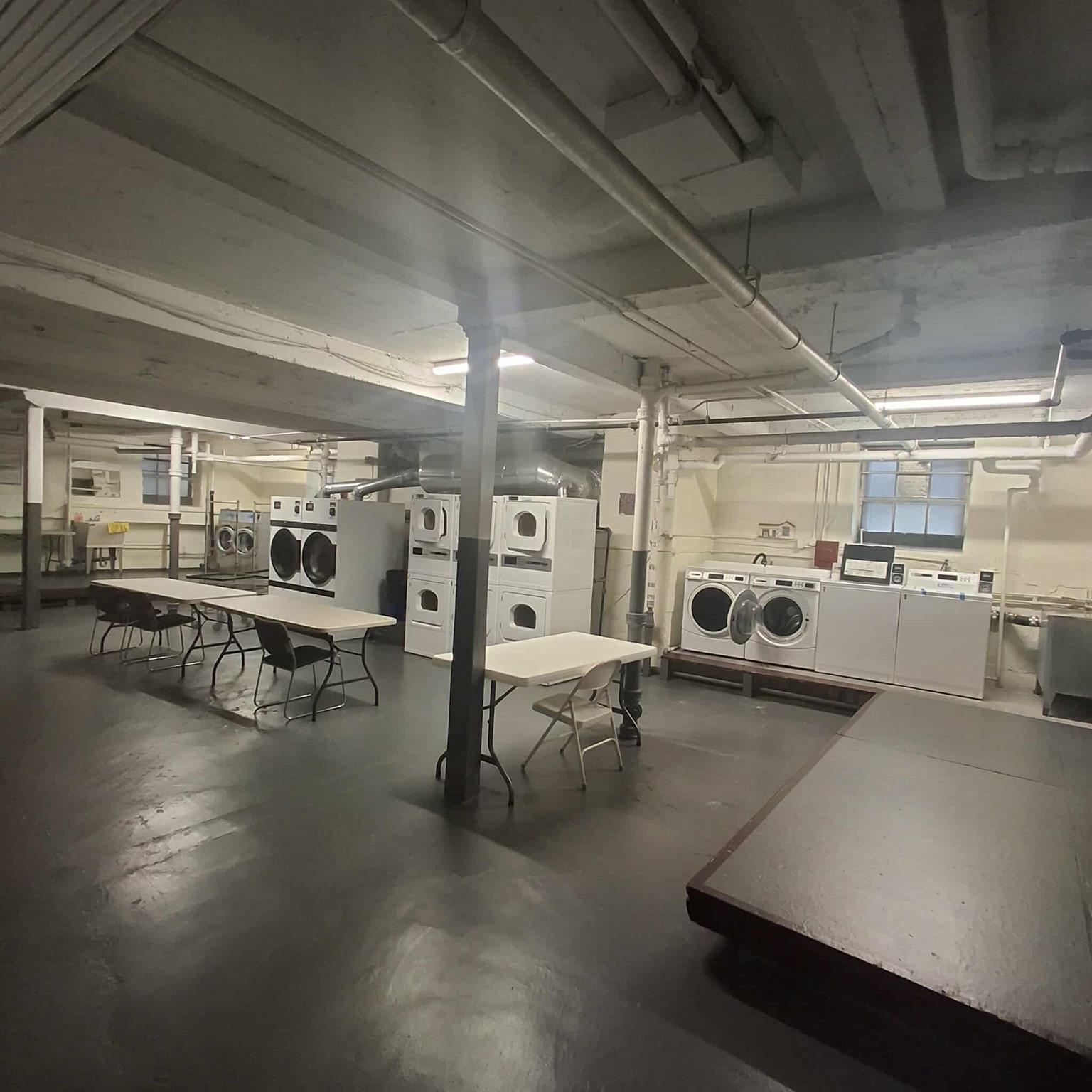 61-41 Saunders Street # B49, Rego Park, NY 11374