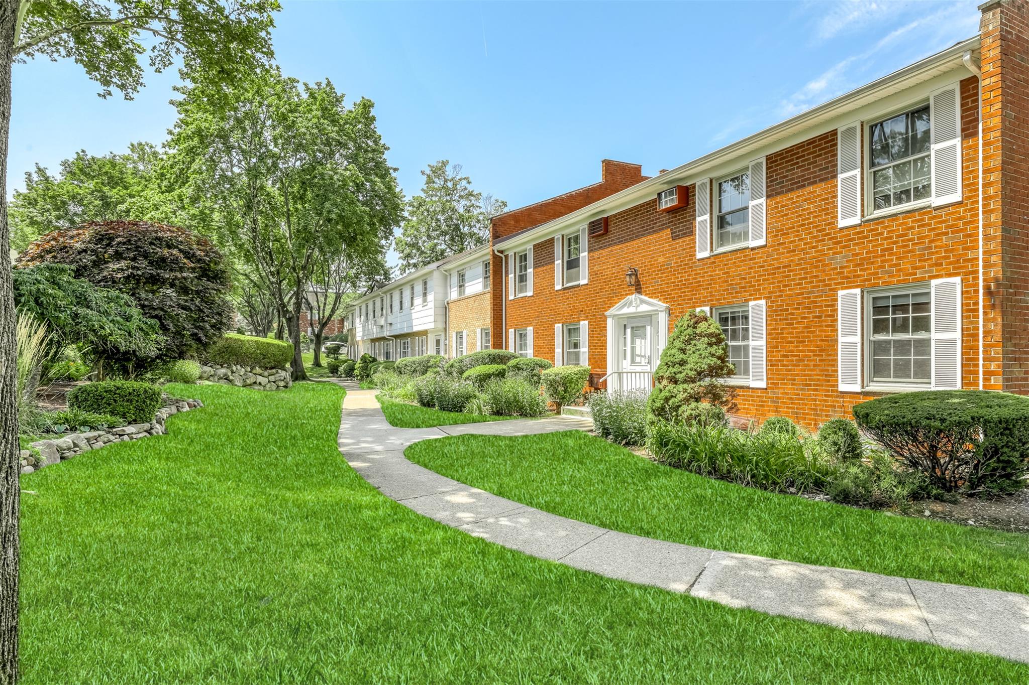 114 Parkside Drive # 114, Suffern, NY 10901