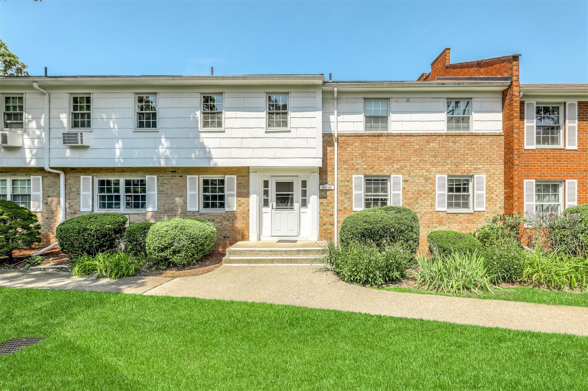 114 Parkside Drive # 114, Suffern, NY 10901