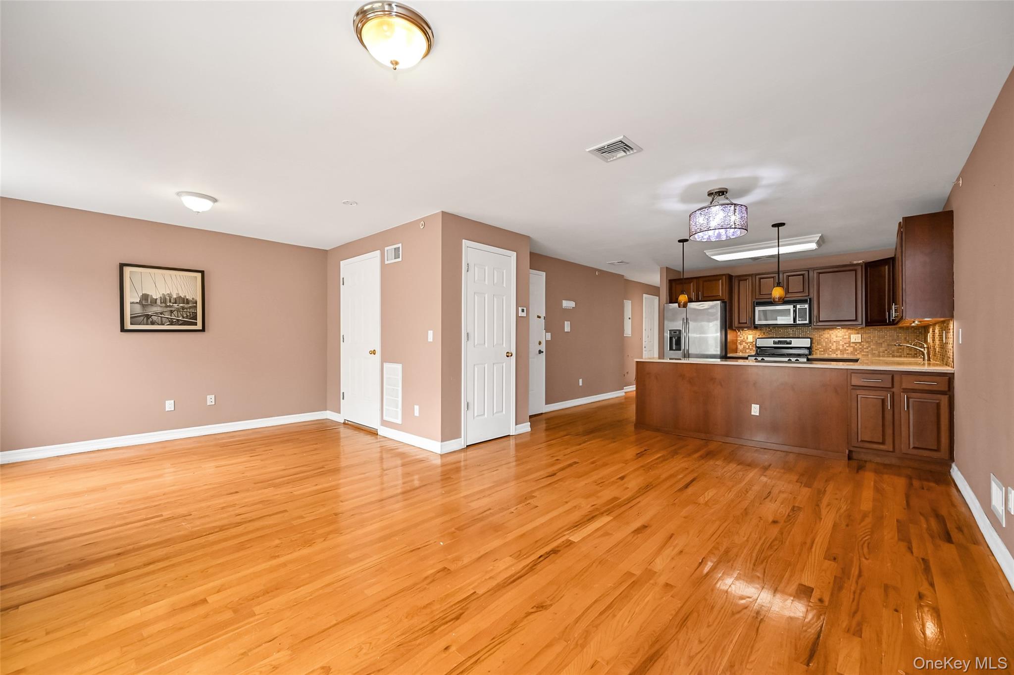 103-10 Rockaway Beach Boulevard # 2B, Rockaway Park, NY 11694