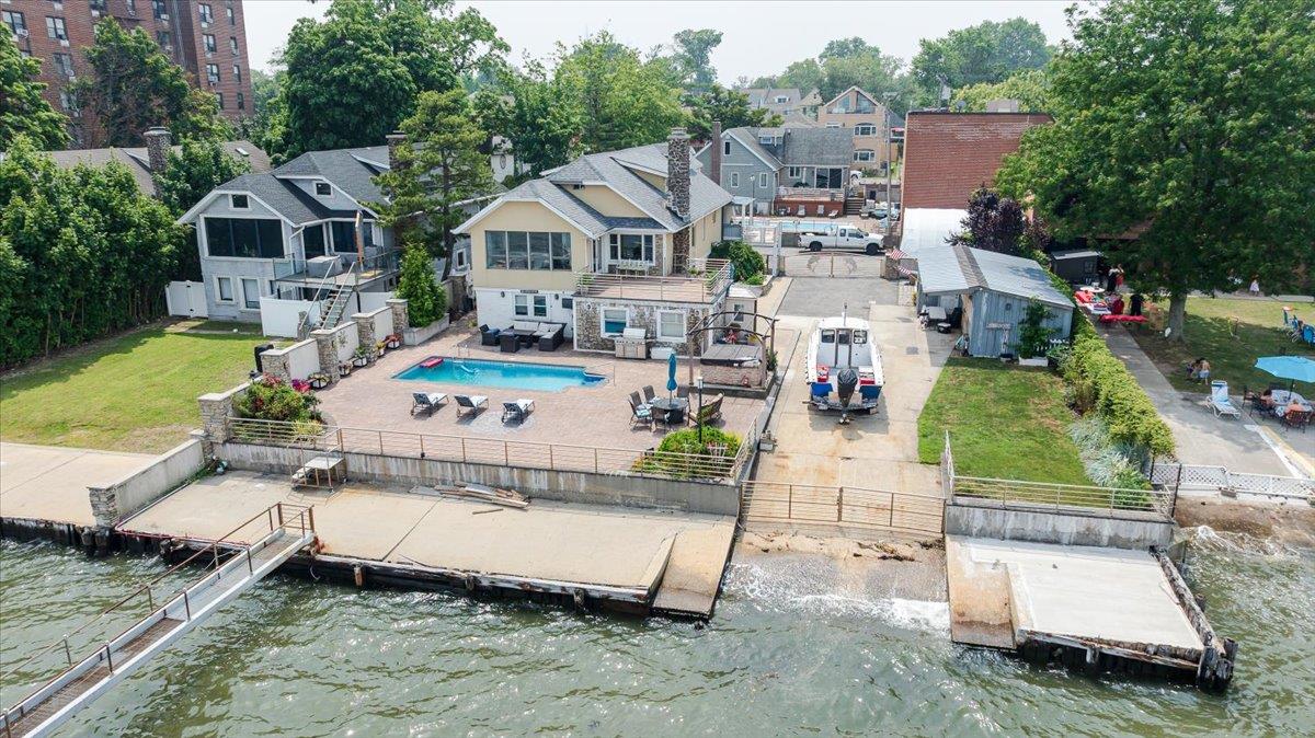 1321 Shore Drive, Bronx, NY 10465