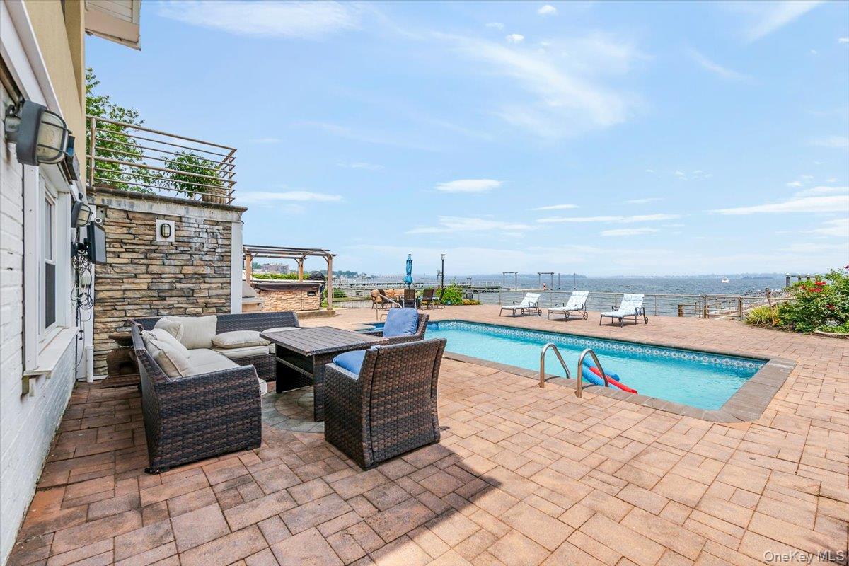 1321 Shore Drive, Bronx, NY 10465