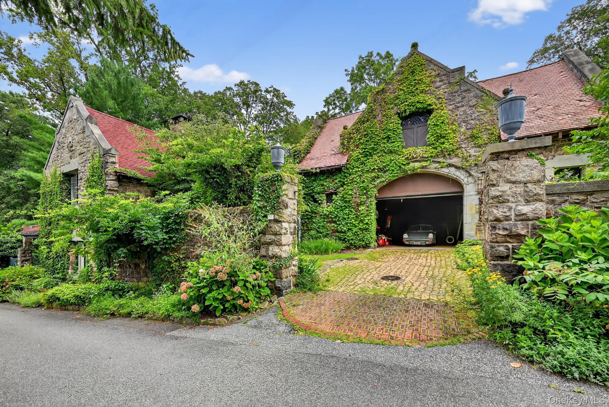 55 Clubhouse, Tuxedo Park, NY 10987