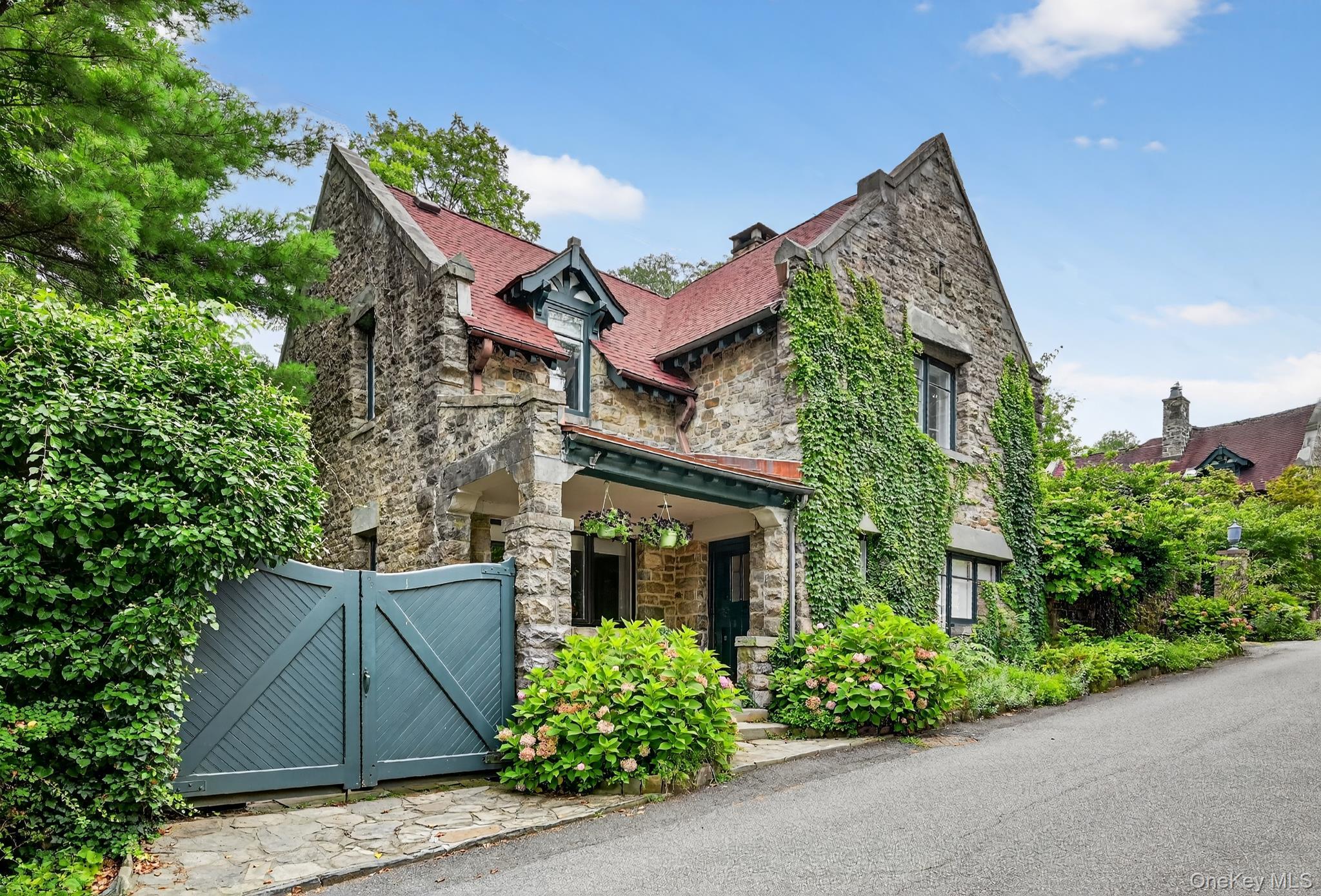 55 Clubhouse, Tuxedo Park, NY 10987