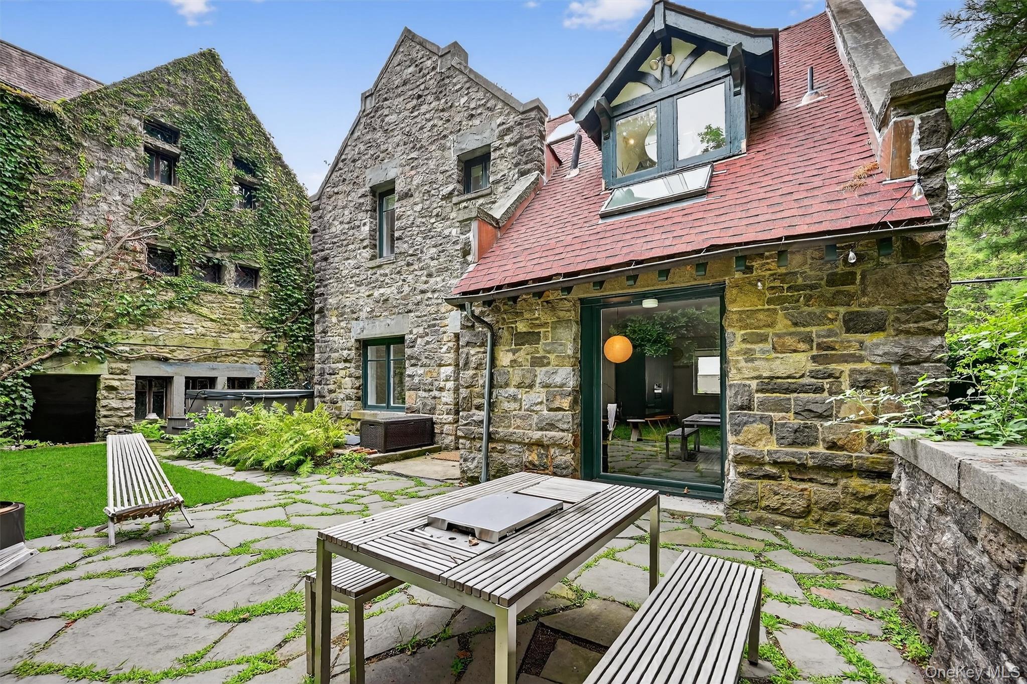 55 Clubhouse, Tuxedo Park, NY 10987