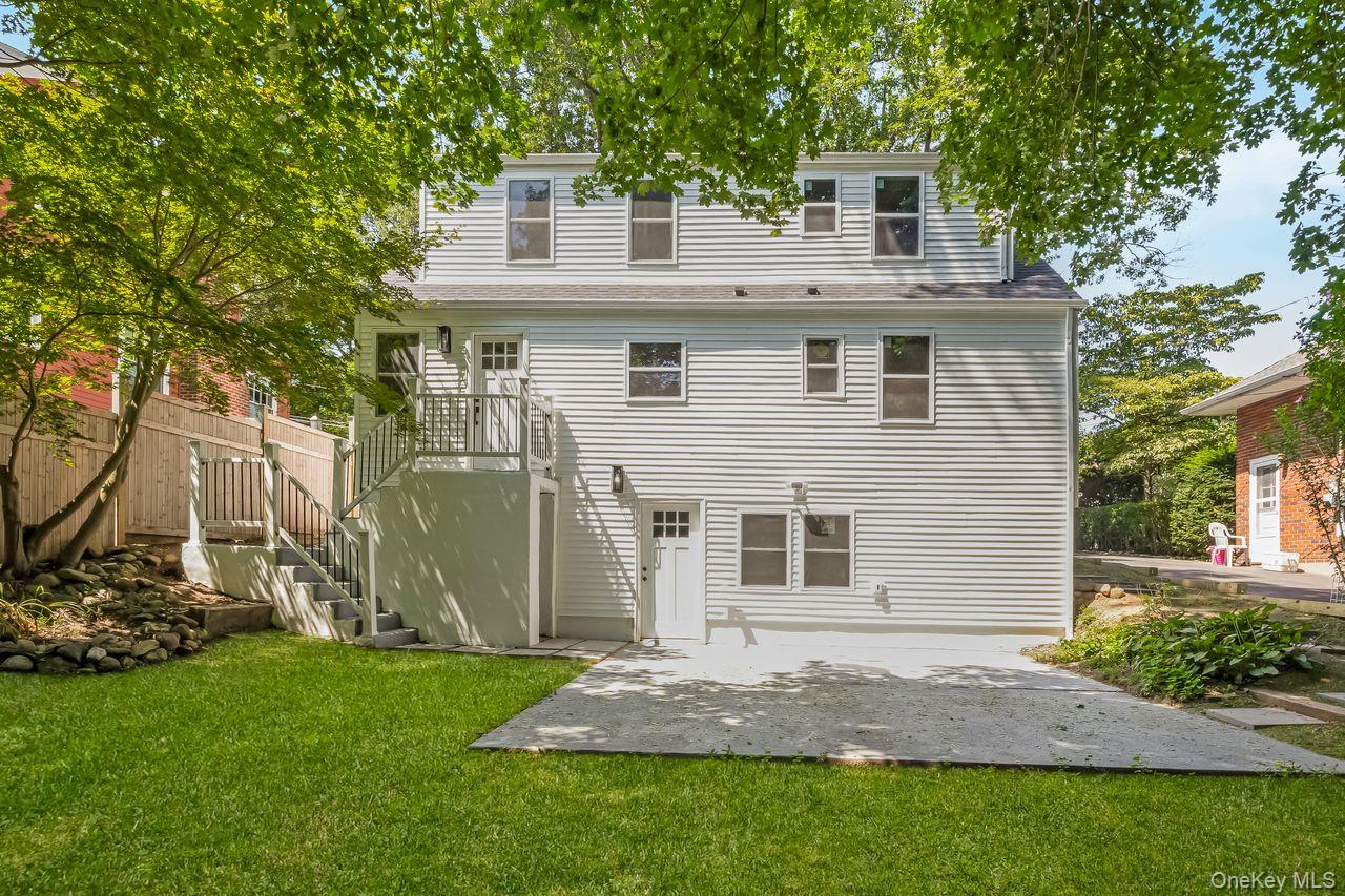 18 Maple Place, Huntington, NY 11743