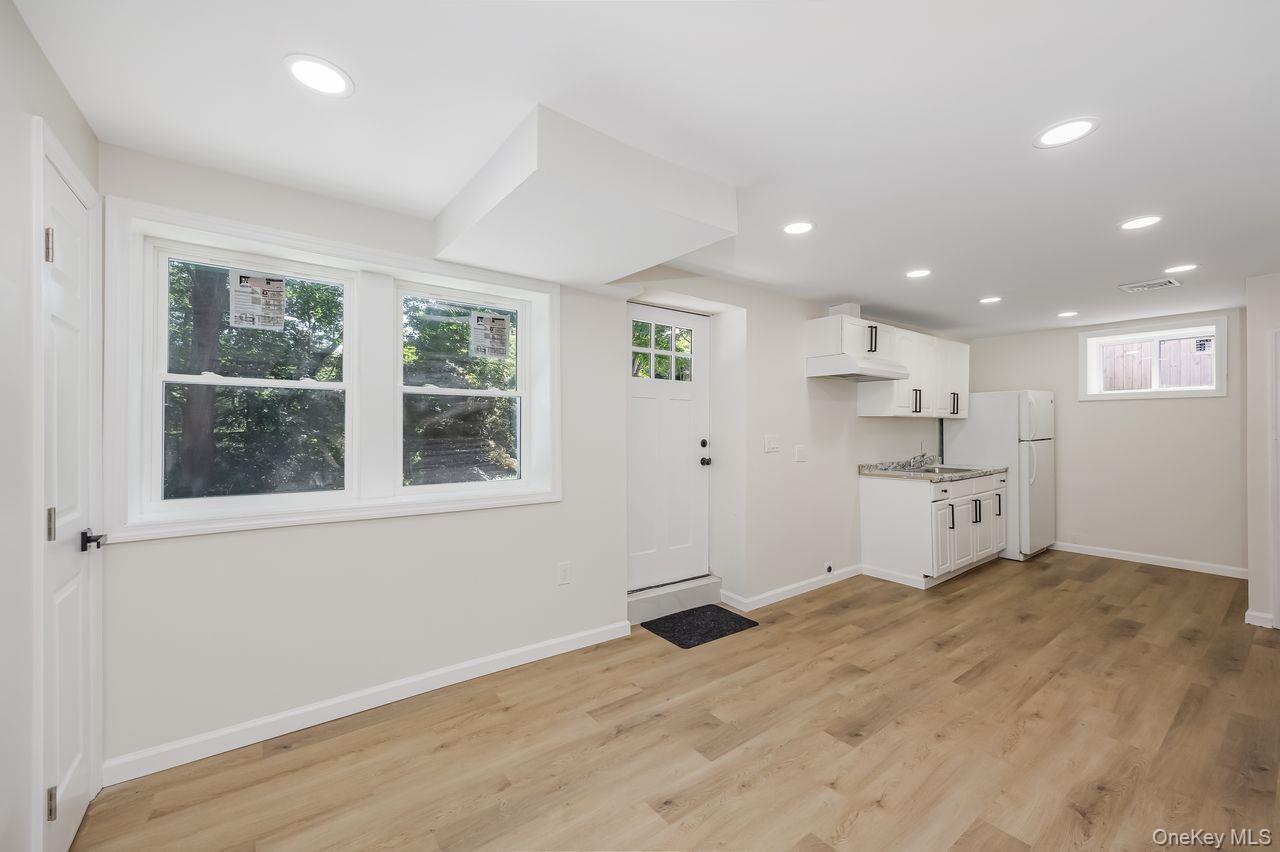 18 Maple Place, Huntington, NY 11743