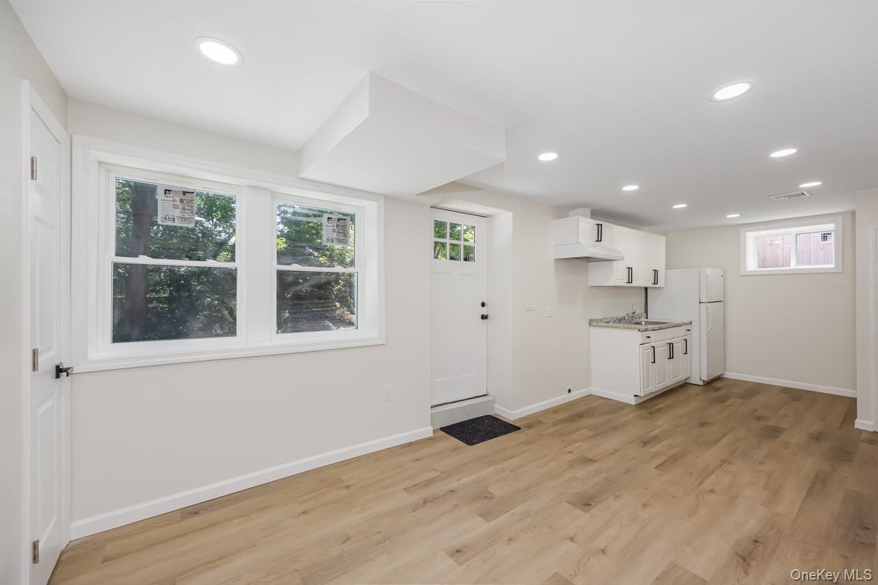 18 Maple Place, Huntington, NY 11743