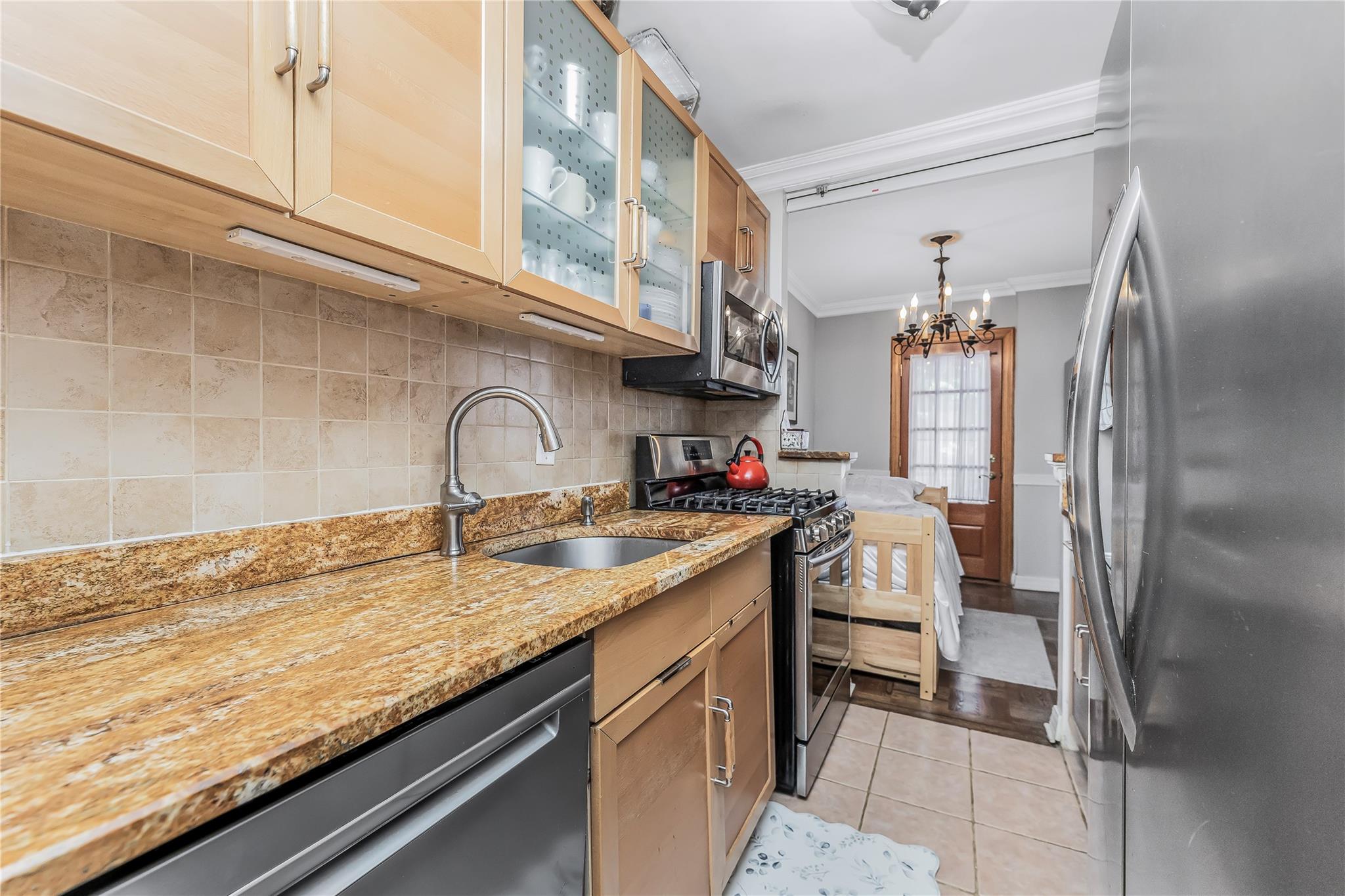 52 Yonkers Terrace # 2E, Yonkers, NY 10704