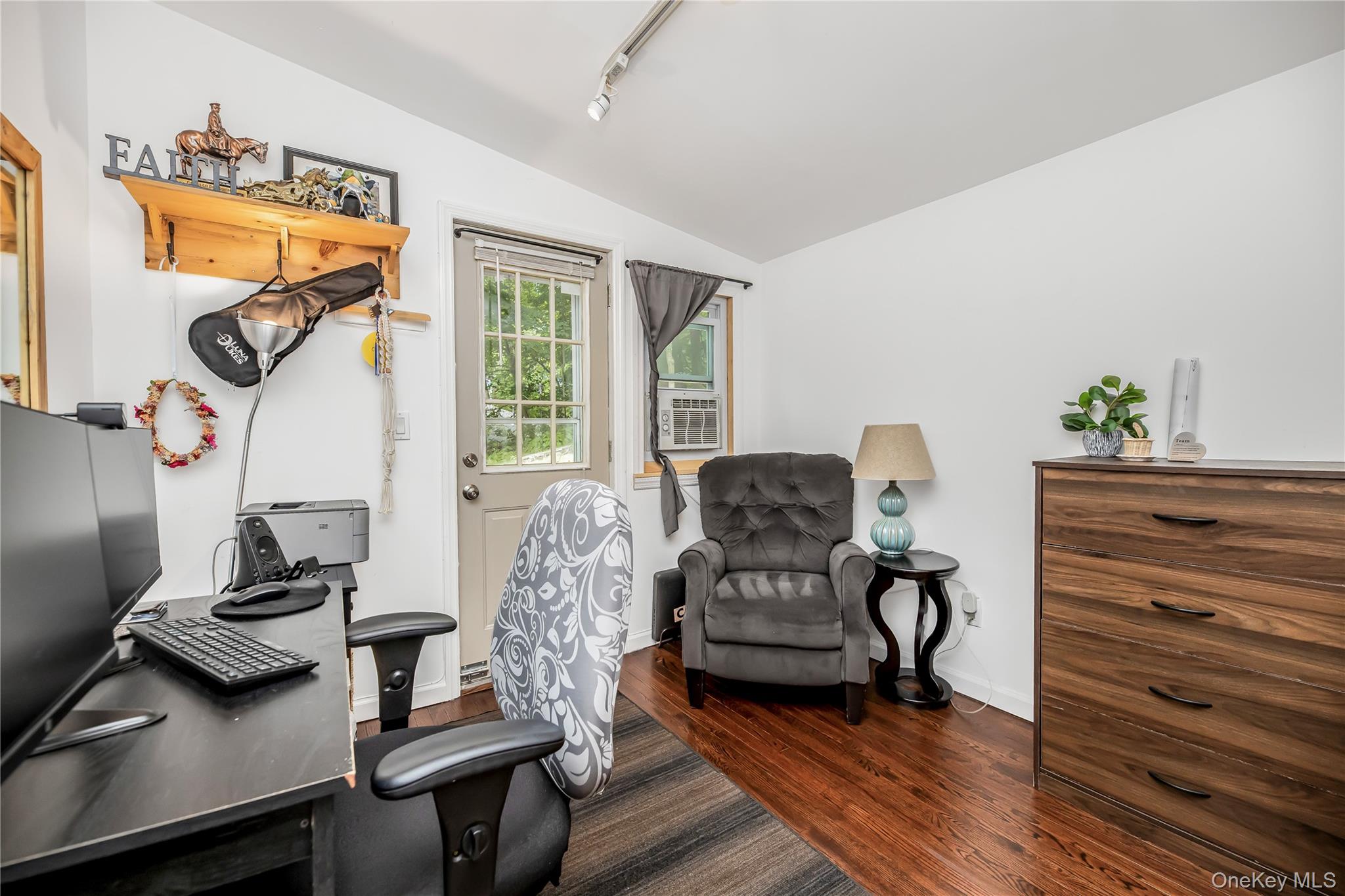 5 Cross Road, Putnam Valley, NY 10579