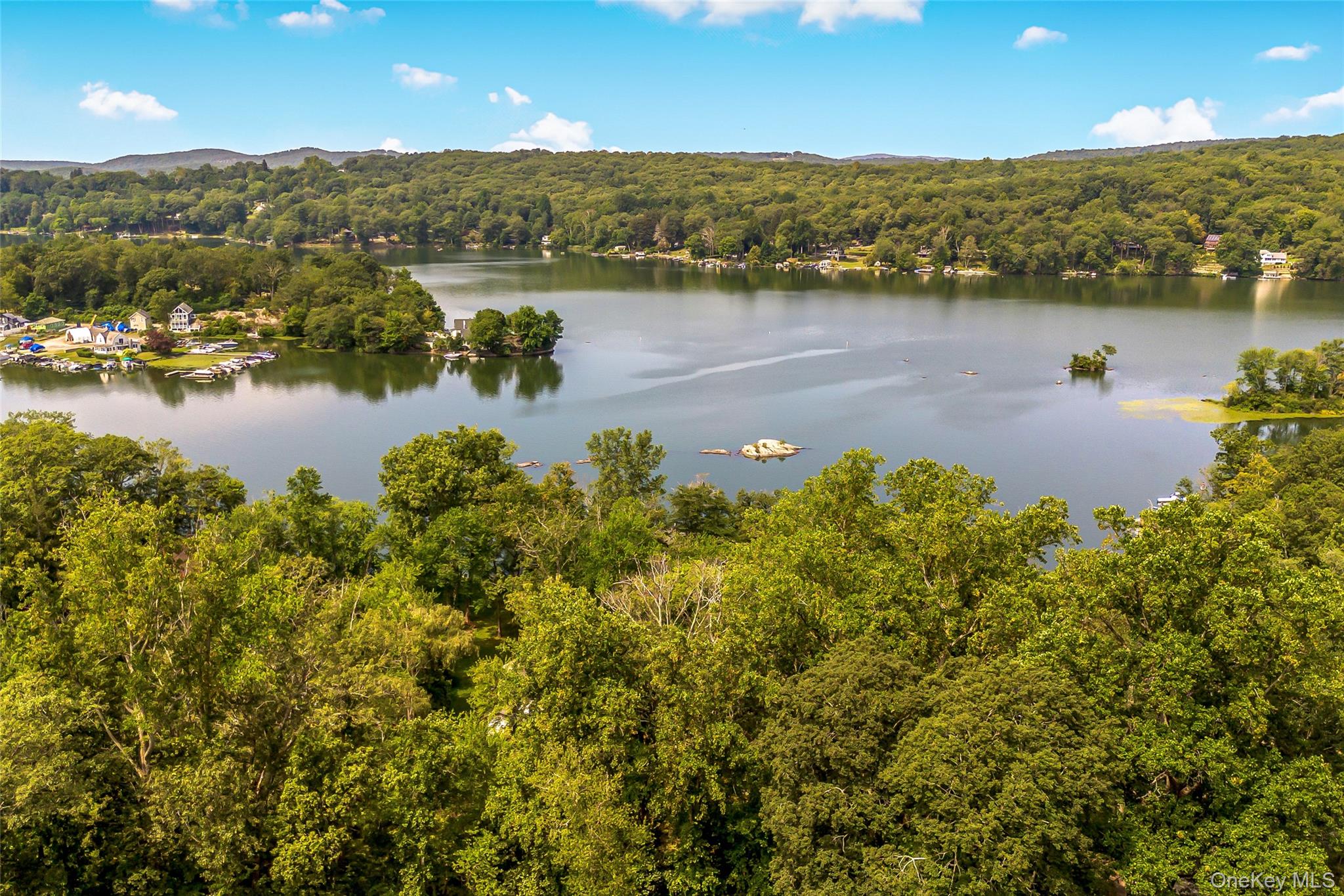 5 Cross Road, Putnam Valley, NY 10579